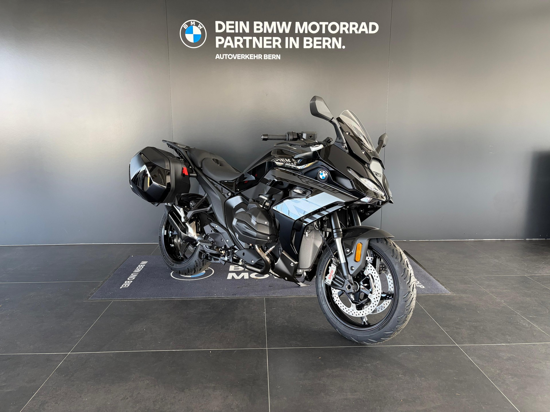BMW R 1300 RS - jetzt inkl. zwei BMW Seitenkoffer im Wert von 1'490.--image-1