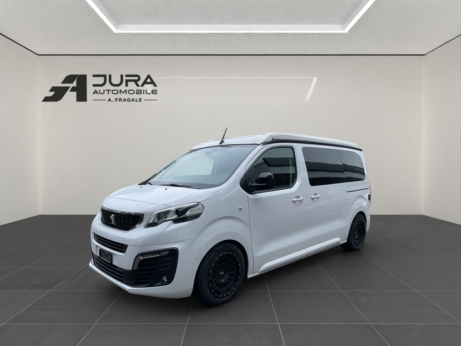PÖSSL Peugeot Traveller Vanster 180 PS