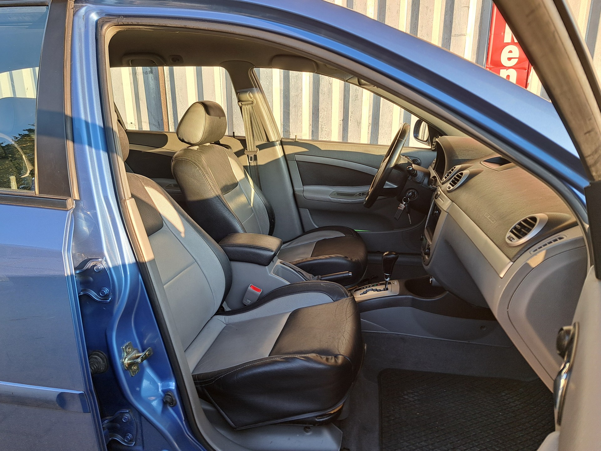 DAEWOO Nubira 1.8 CDX-image-5