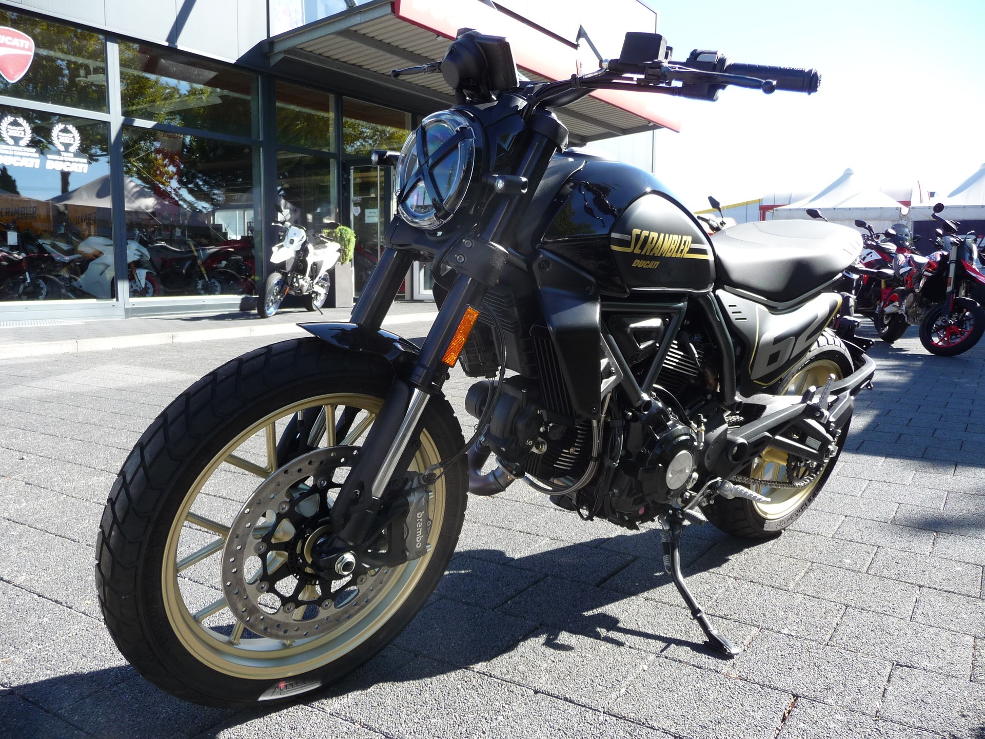 DUCATI Scrambler 803 Full Throttle (35kW)-image-5
