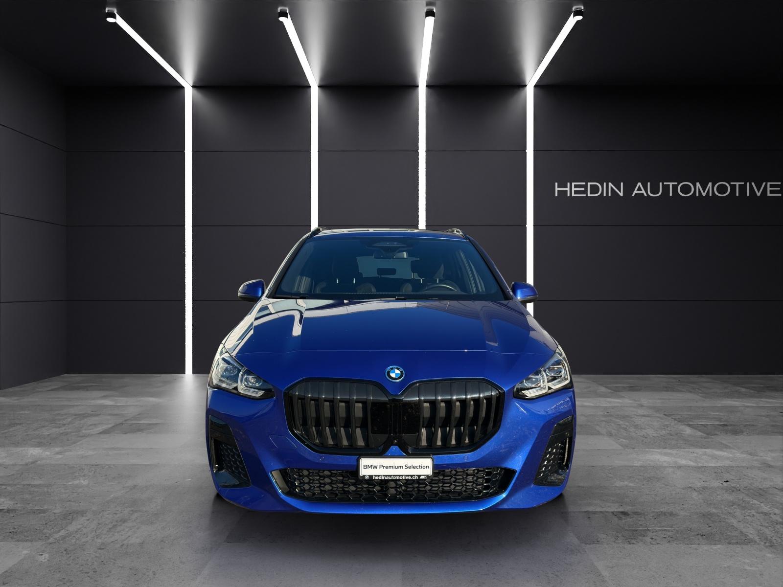 BMW 225e xDrive Active Tourer-showroom-element-3