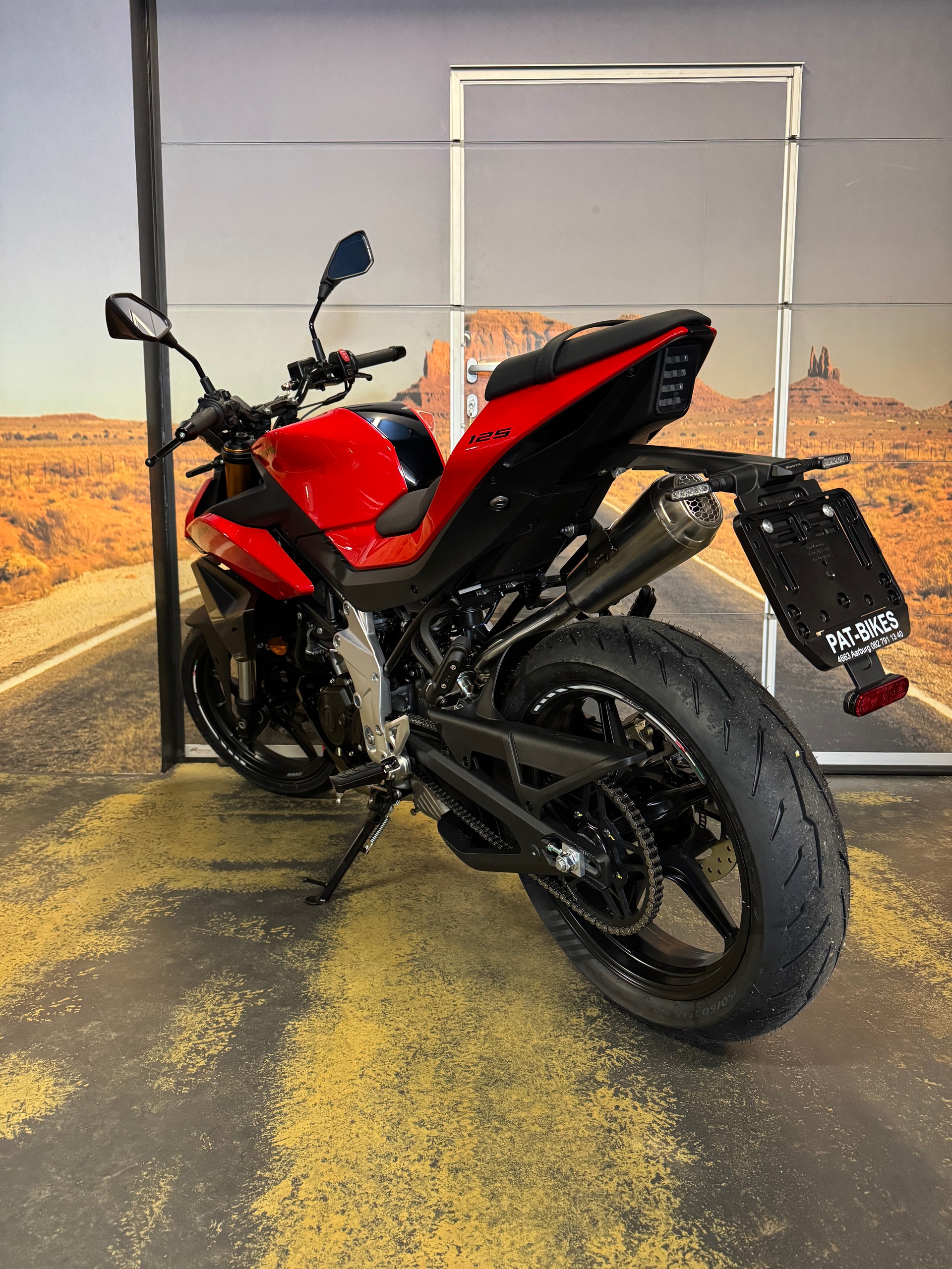 FANTIC STEALTH 125-image-3