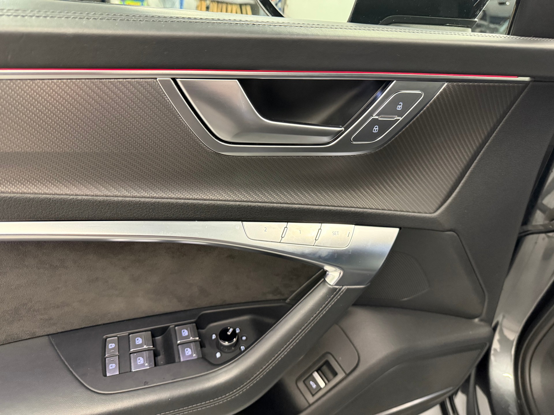 AUDI RS6 Avant 4.0 TFSI V8 Vossen 23 Akrapovic H&R quattro-image-24