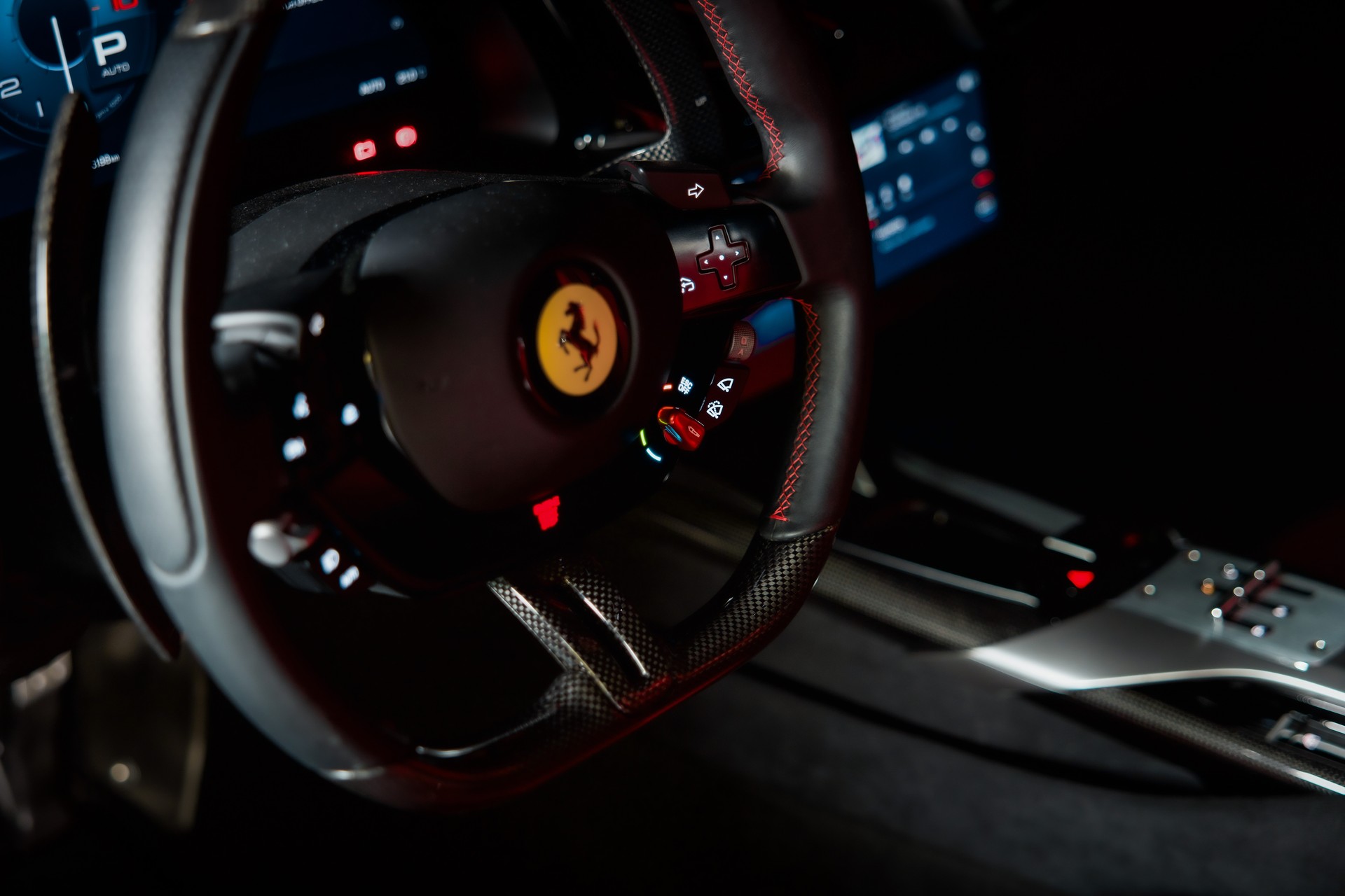 FERRARI 12 Cilindri sofort verfügbar-image-18