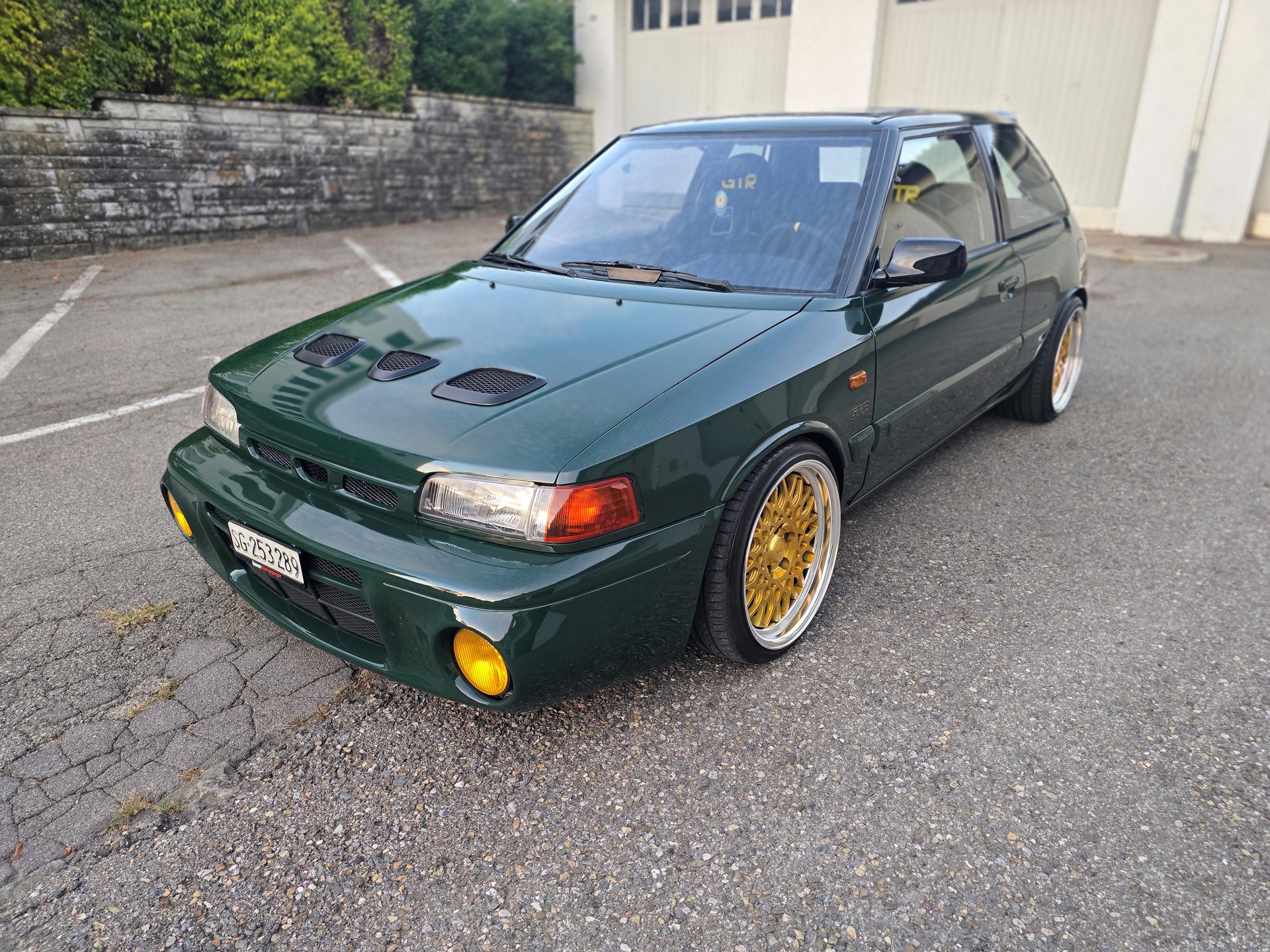 MAZDA 323 1.8i 16V GT-R 4WD