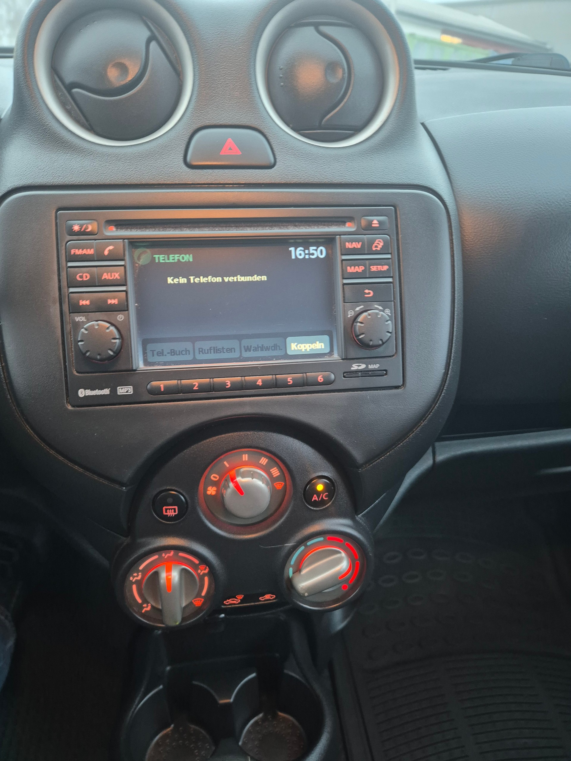 NISSAN Micra 1.2 visia CVT-image-15