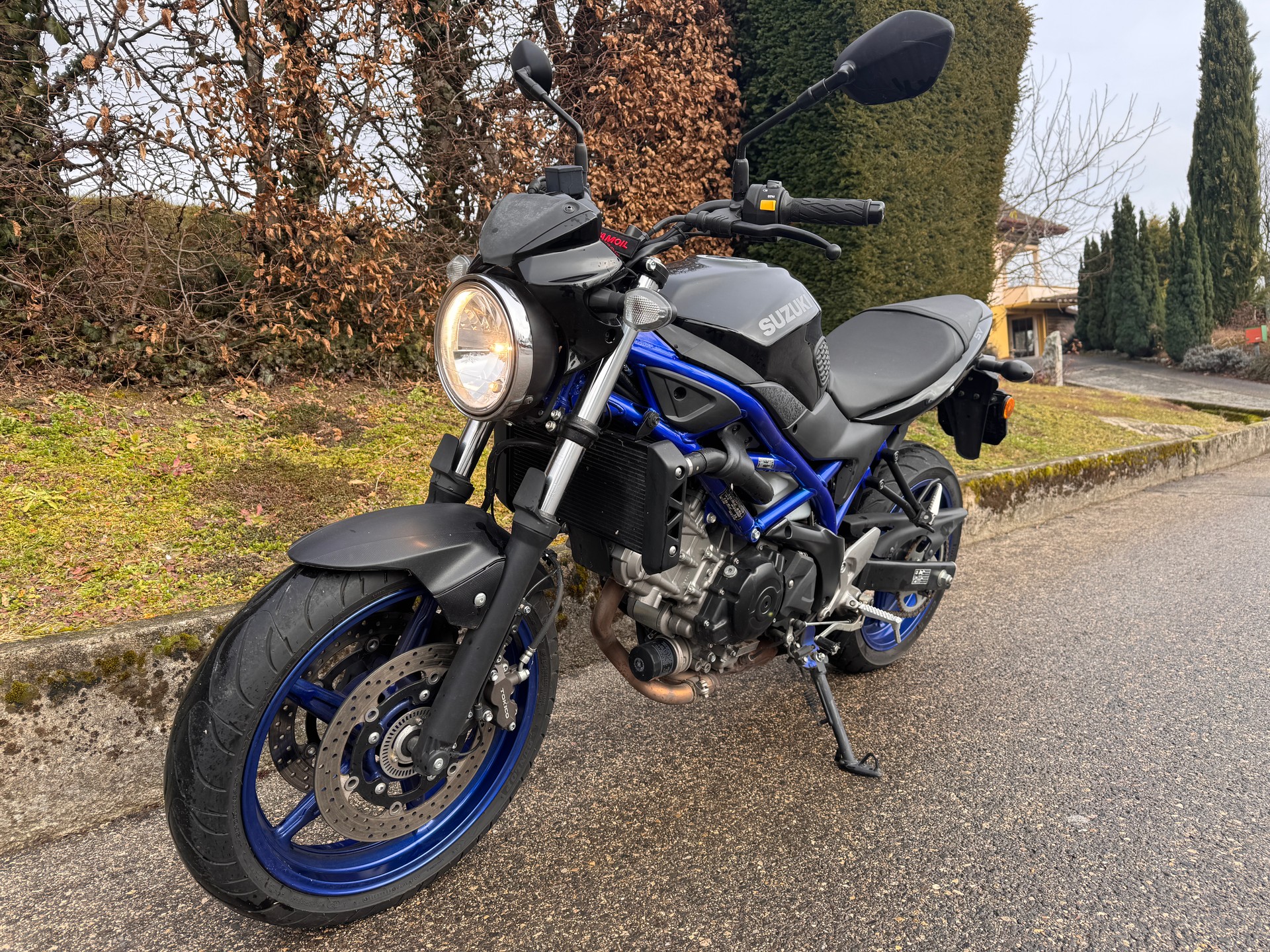 SUZUKI SV 650 ABS L6-image-1