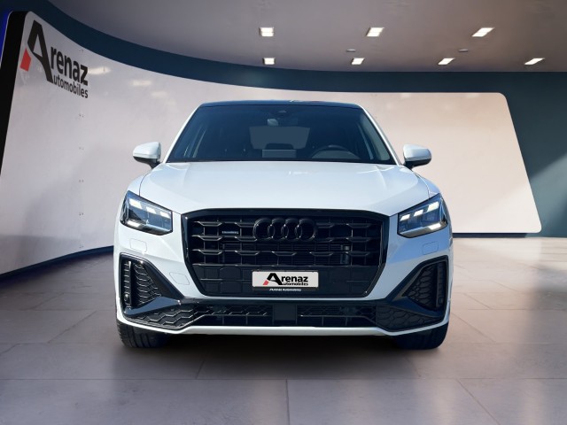 AUDI Q2 40 TFSI S line quattro S-tronic-image-7