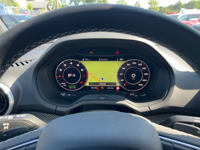 AUDI Q2 40 TFSI S line quattro S-tronic-image-13