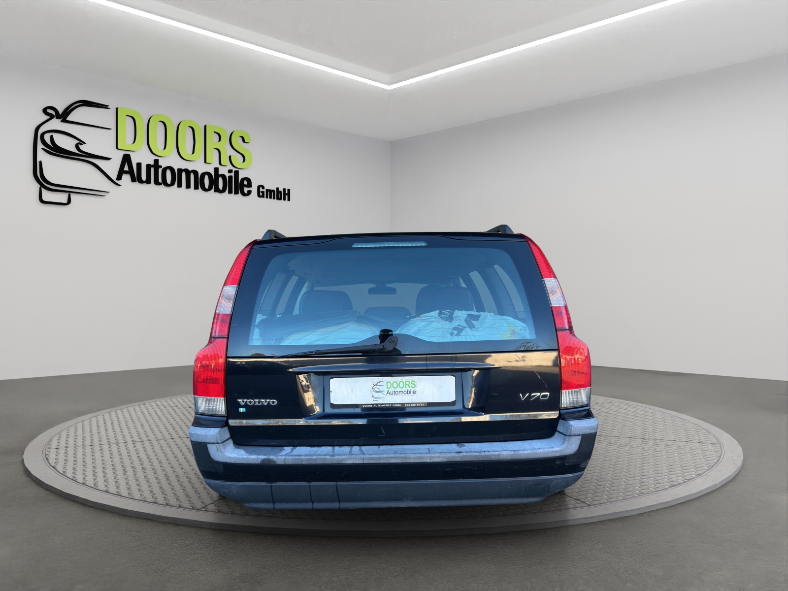 VOLVO V70 2.0T-image-5