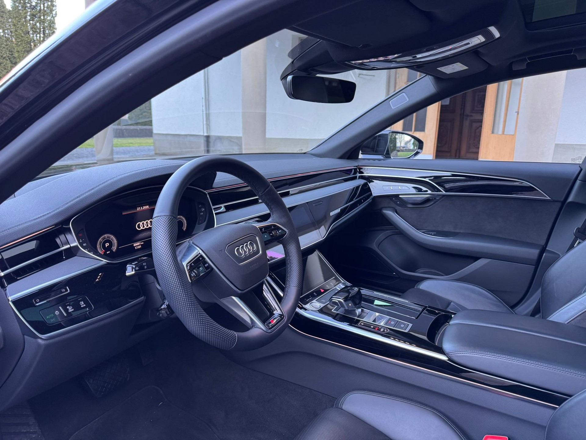 AUDI A8 50 TDI quattro tiptronic-image-4