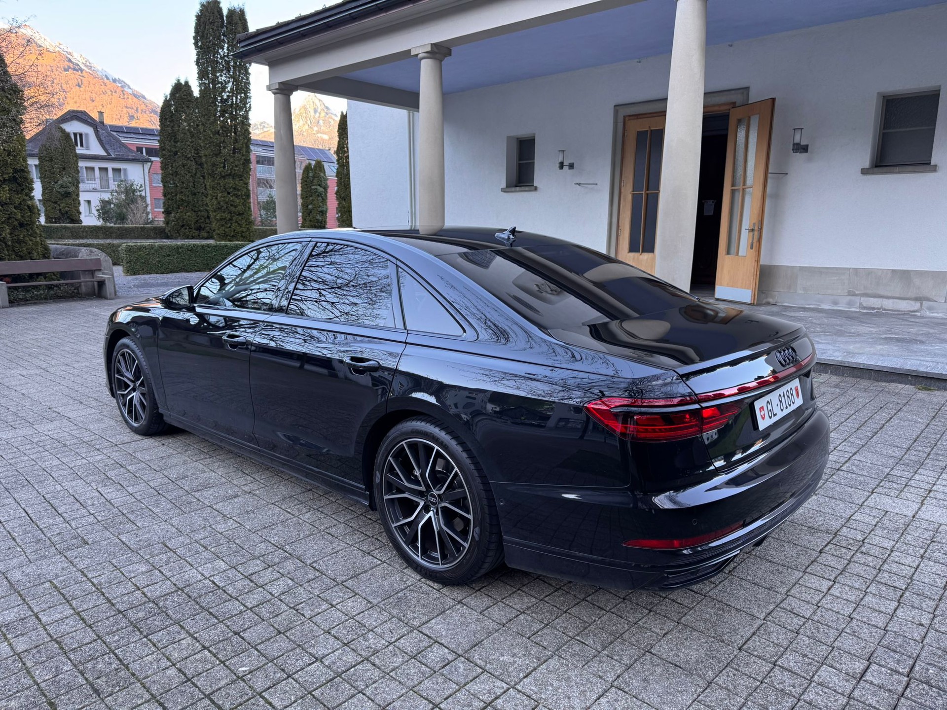AUDI A8 50 TDI quattro tiptronic-image-3