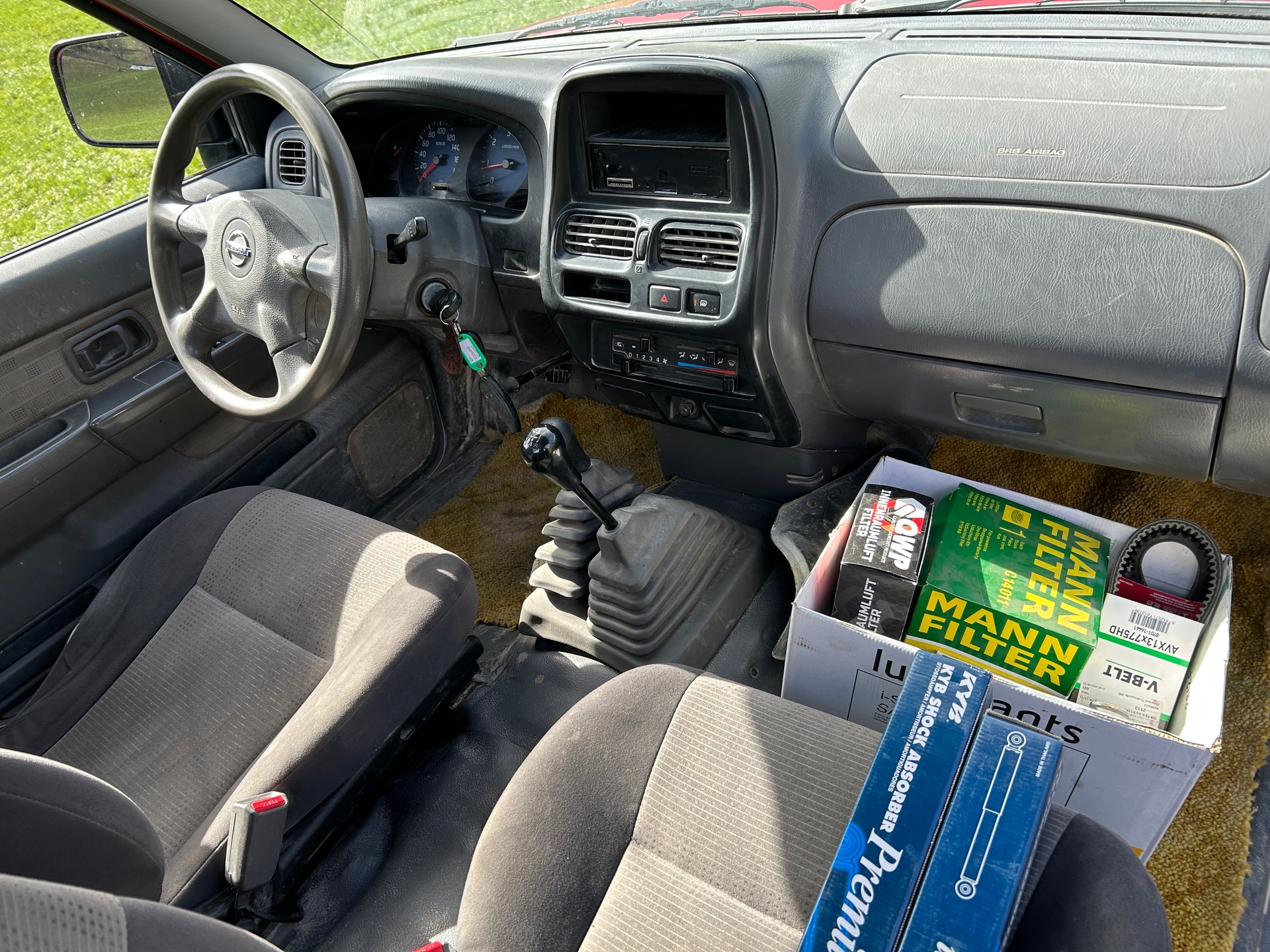 NISSAN NP300 4x4 Single Cab-image-8