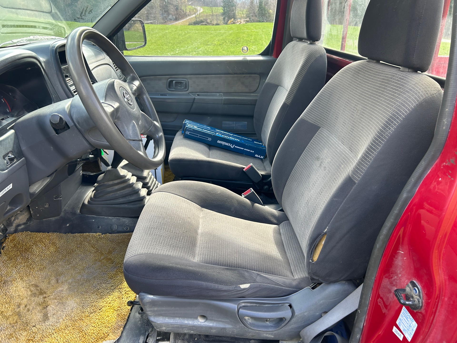 NISSAN NP300 4x4 Single Cab-image-9