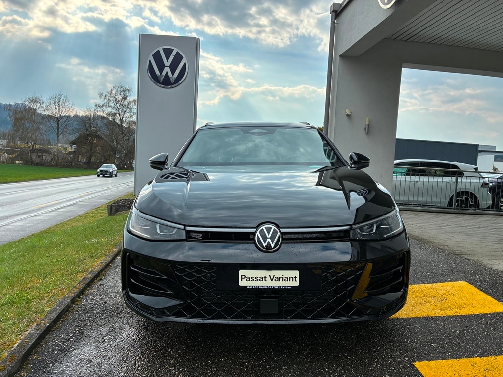 VW Passat Variant 2.0 TDI evo R-Line DSG-showroom-element-3