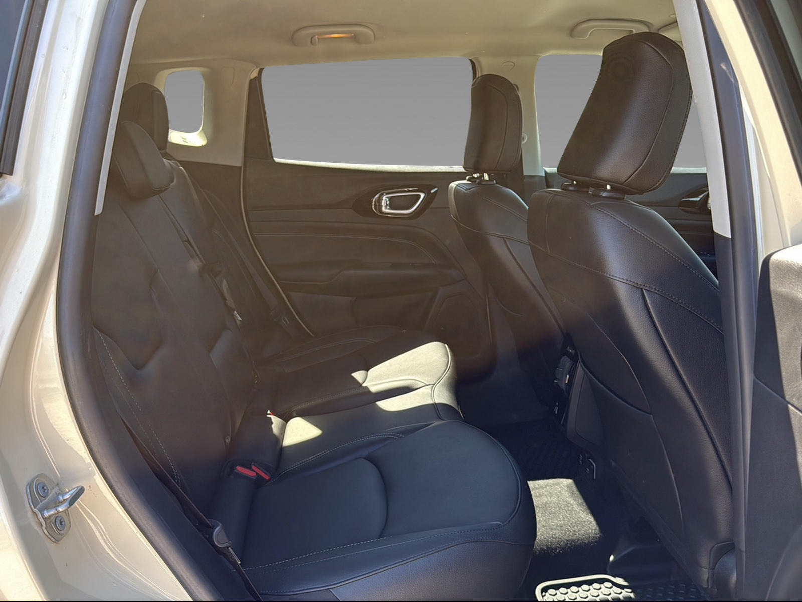 JEEP Compass 1.3 Limited Plus 4xe-image-22