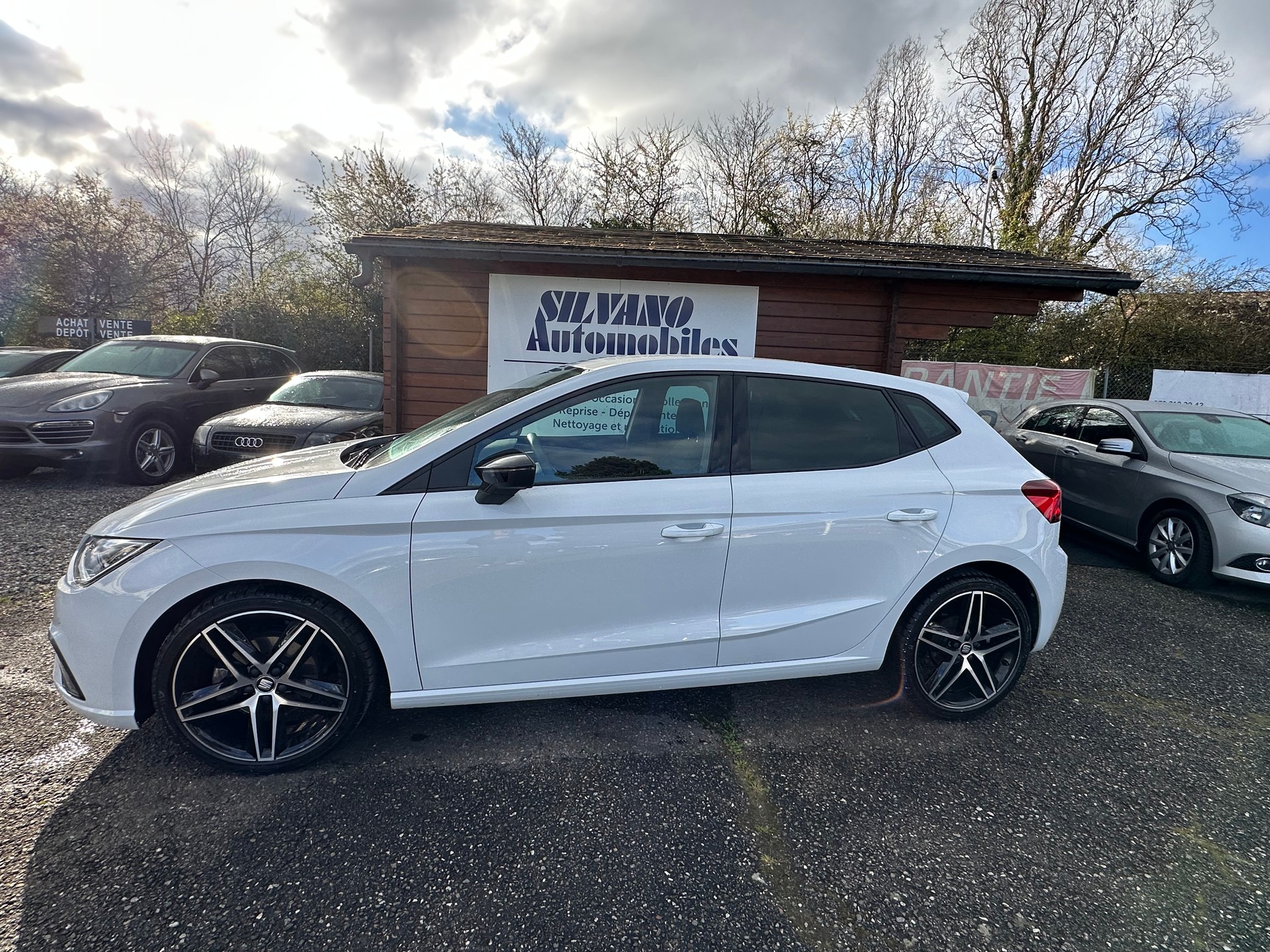 SEAT Ibiza 1.0 EcoTSI FR DSG-image-5