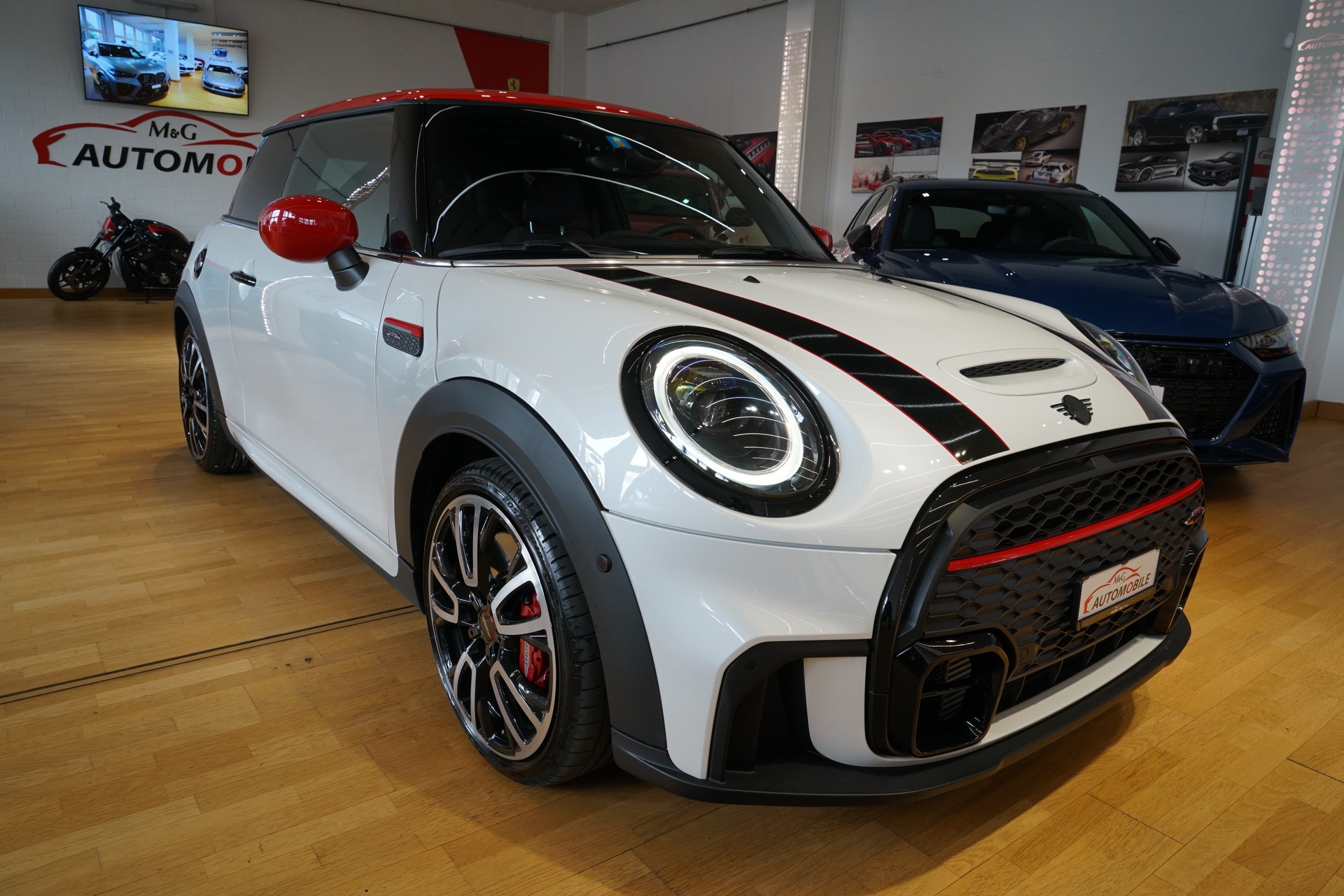 MINI Cooper John Cooper Works Steptronic-showroom-element-2
