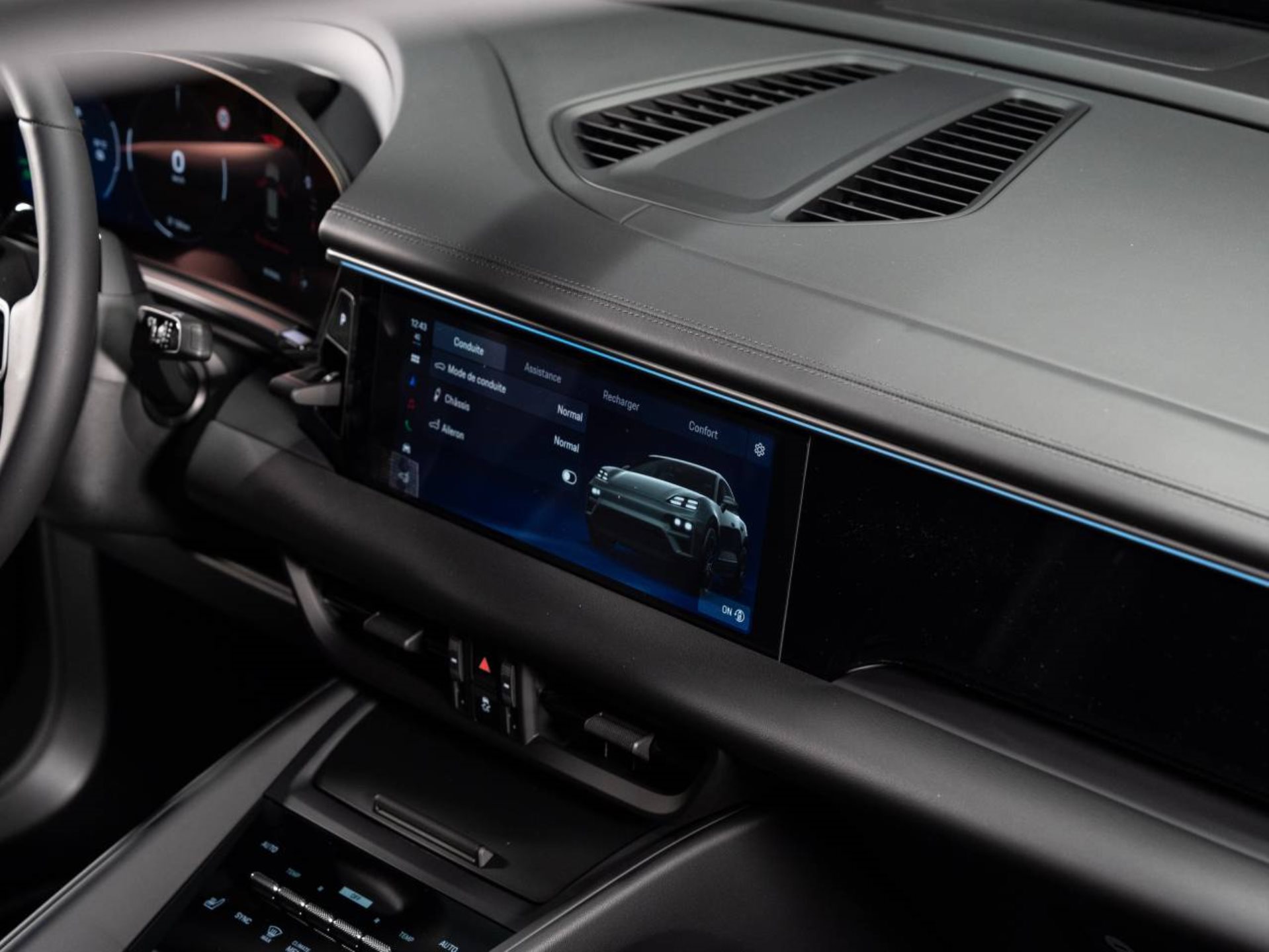 PORSCHE Macan 4-image-9