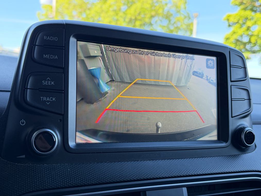 HYUNDAI Kona 1.6 T-GDi Launch Plus 4WD DCT-image-8