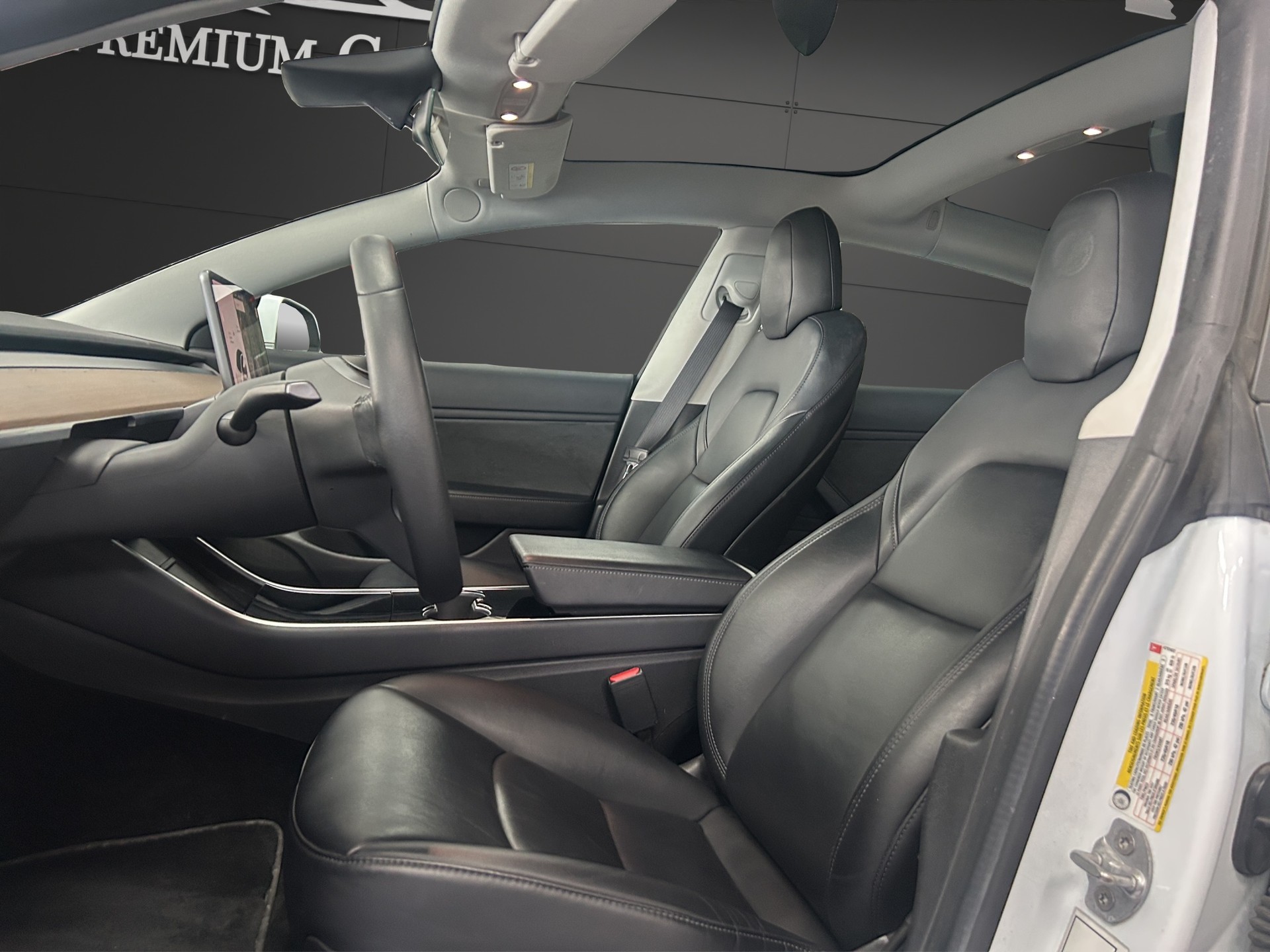 TESLA Model 3 Long Range Dual Motor AWD-image-5