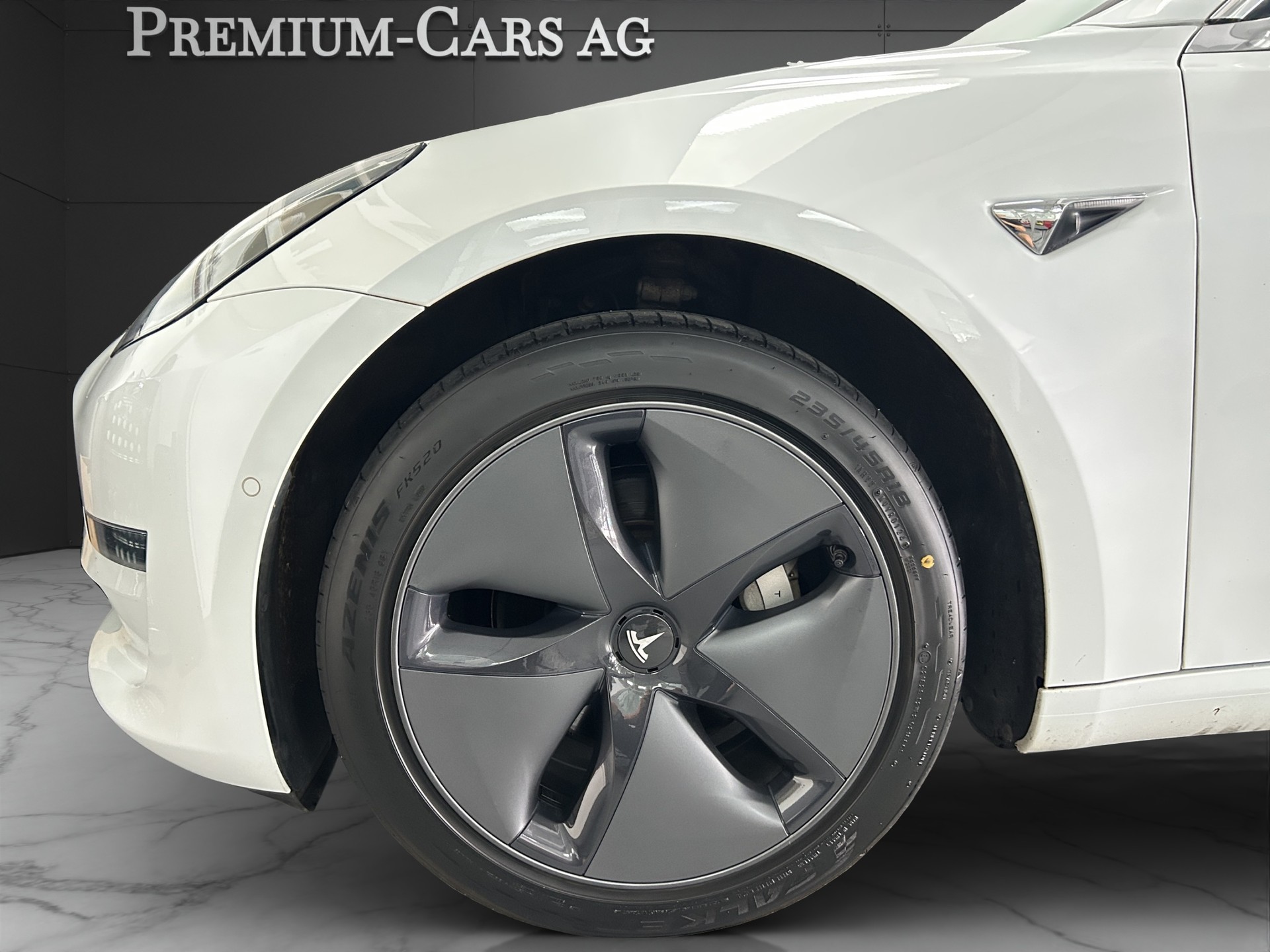 TESLA Model 3 Long Range Dual Motor AWD-image-11