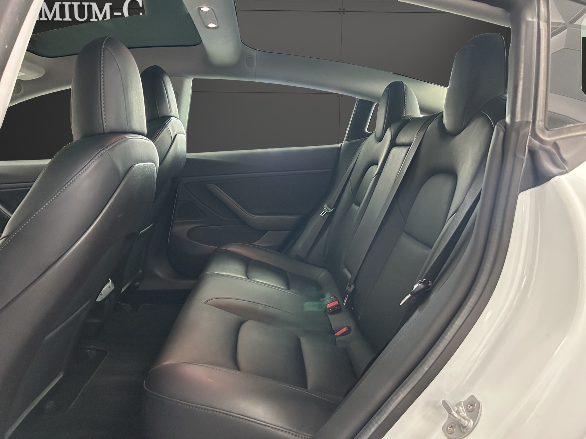TESLA Model 3 Long Range Dual Motor AWD-image-6