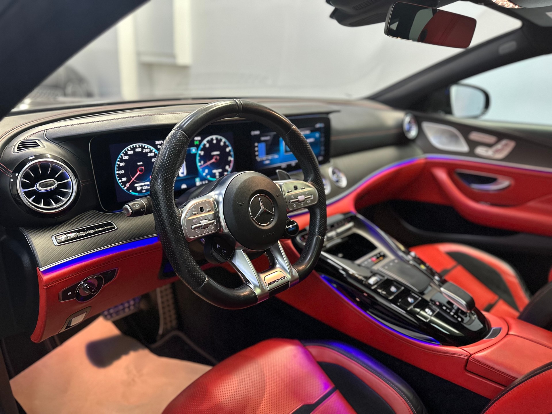 MERCEDES-BENZ AMG GT 4 63 4Matic+ Speedshift MCT-image-25