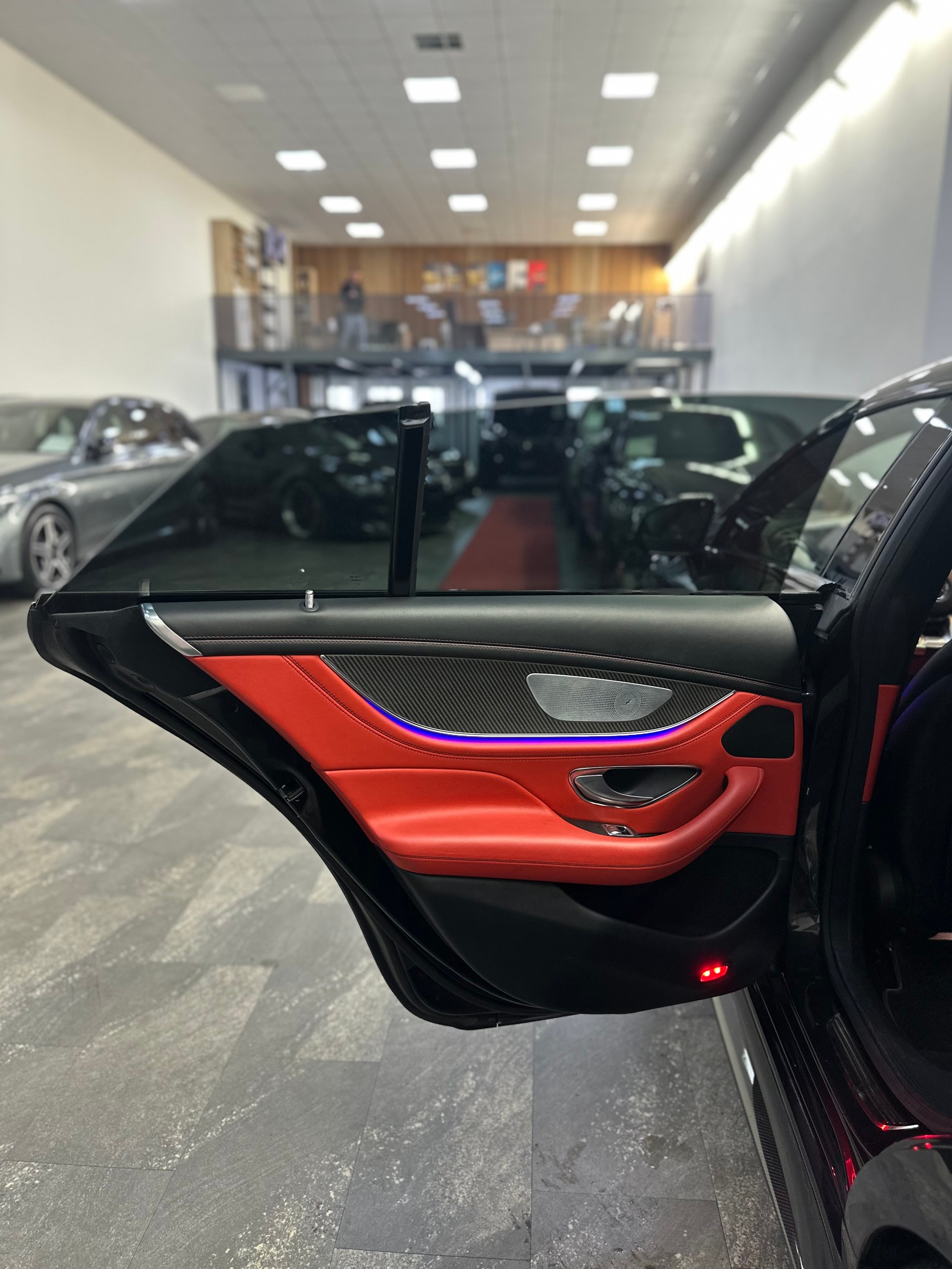 MERCEDES-BENZ AMG GT 4 63 4Matic+ Speedshift MCT-image-28