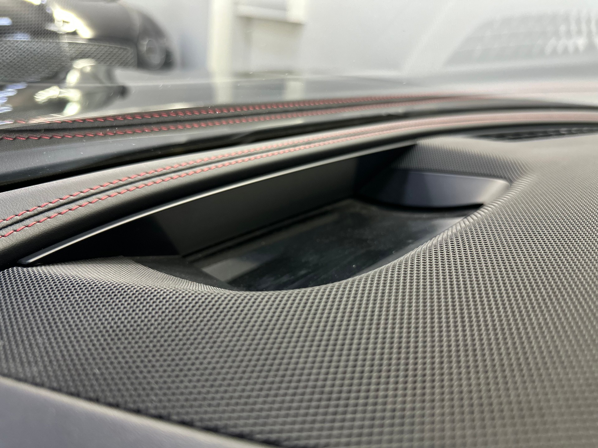 MERCEDES-BENZ AMG GT 4 63 4Matic+ Speedshift MCT-image-26
