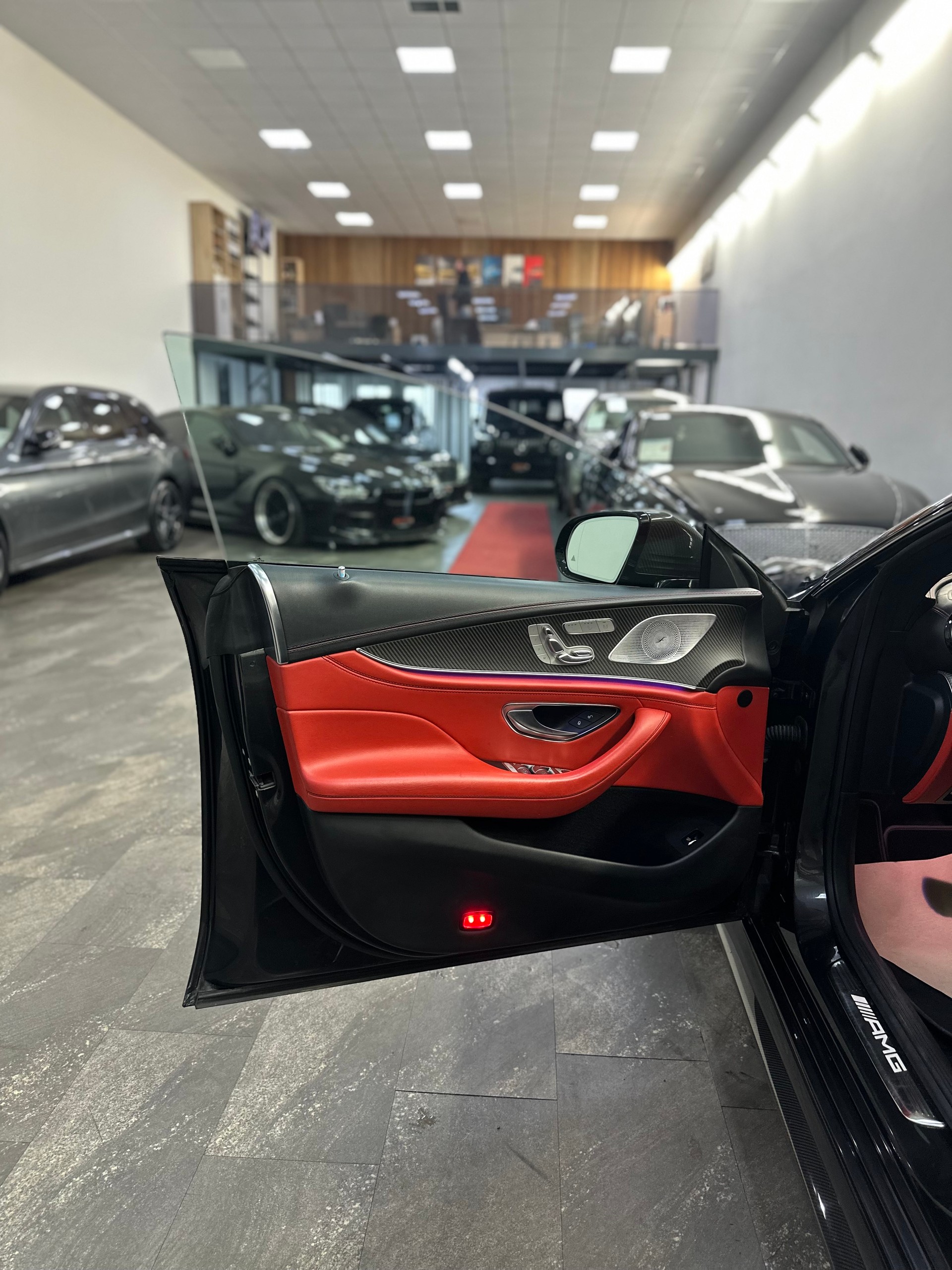 MERCEDES-BENZ AMG GT 4 63 4Matic+ Speedshift MCT-image-27