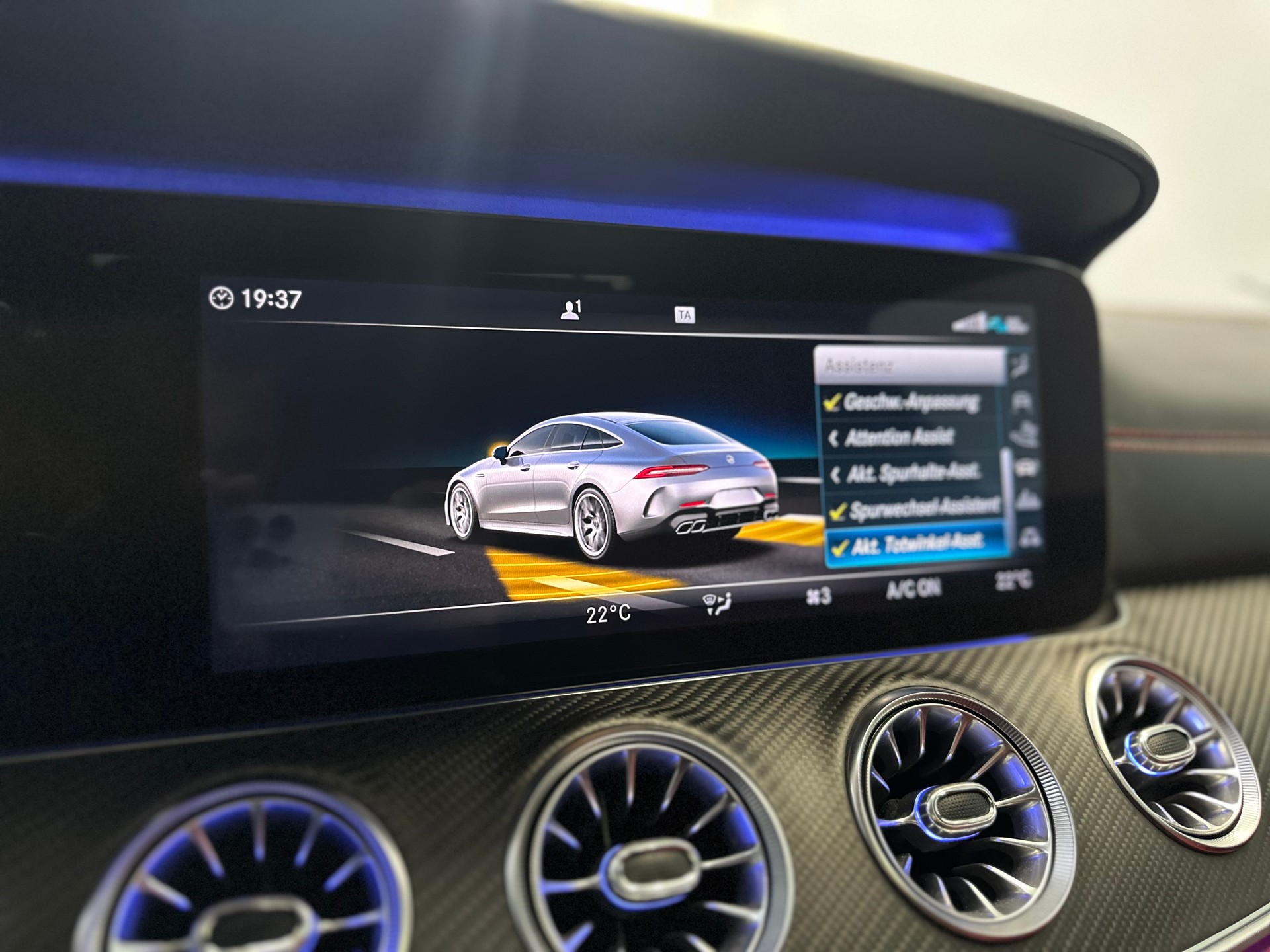 MERCEDES-BENZ AMG GT 4 63 4Matic+ Speedshift MCT-image-17