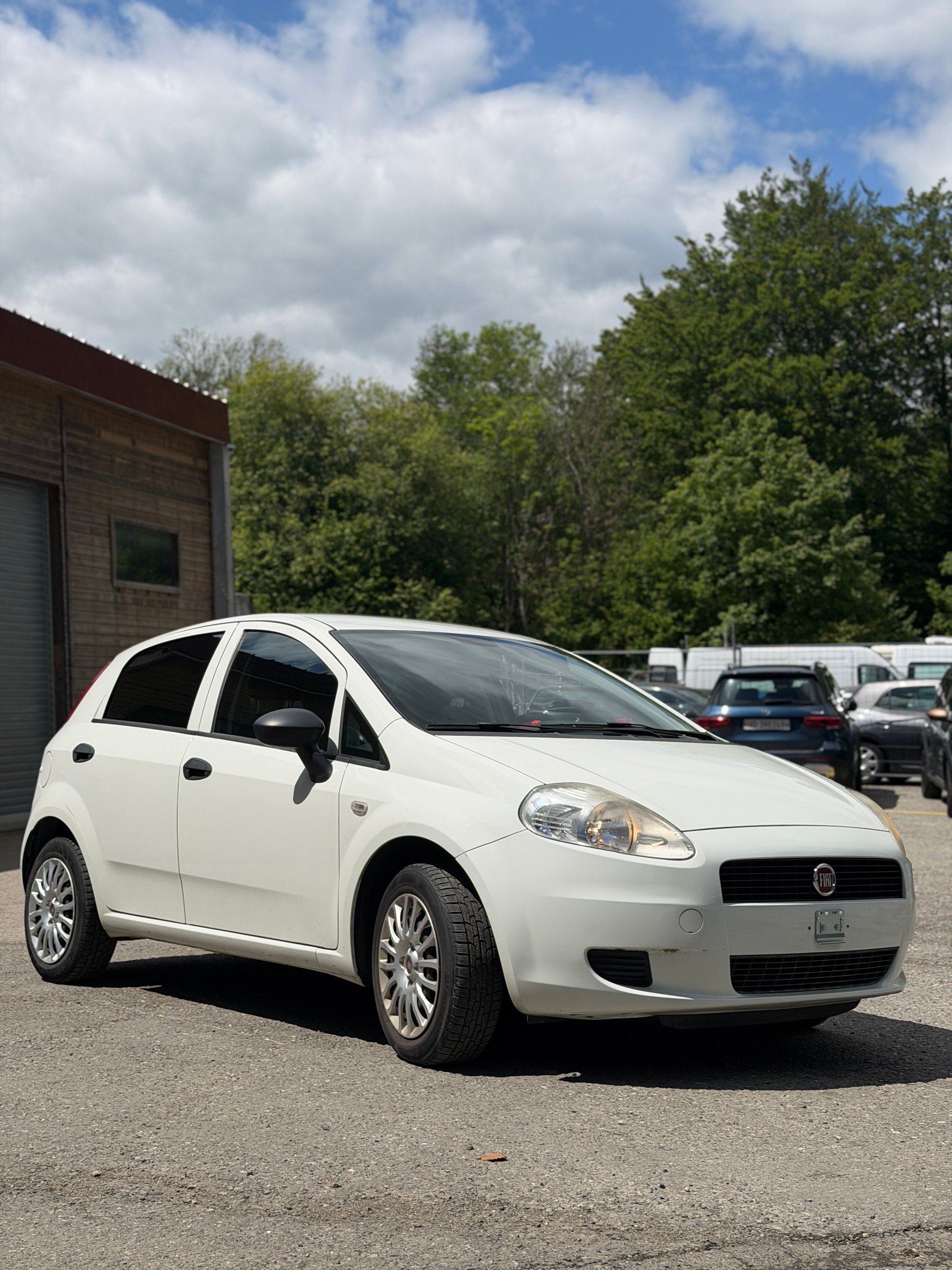 FIAT Punto 1.2 Pop Star-image-2