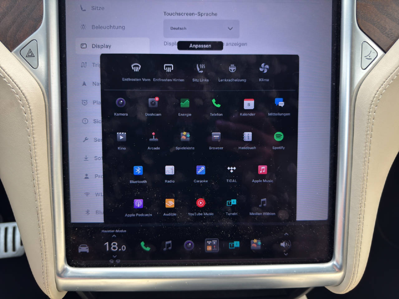 TESLA Model X 100 D-image-19