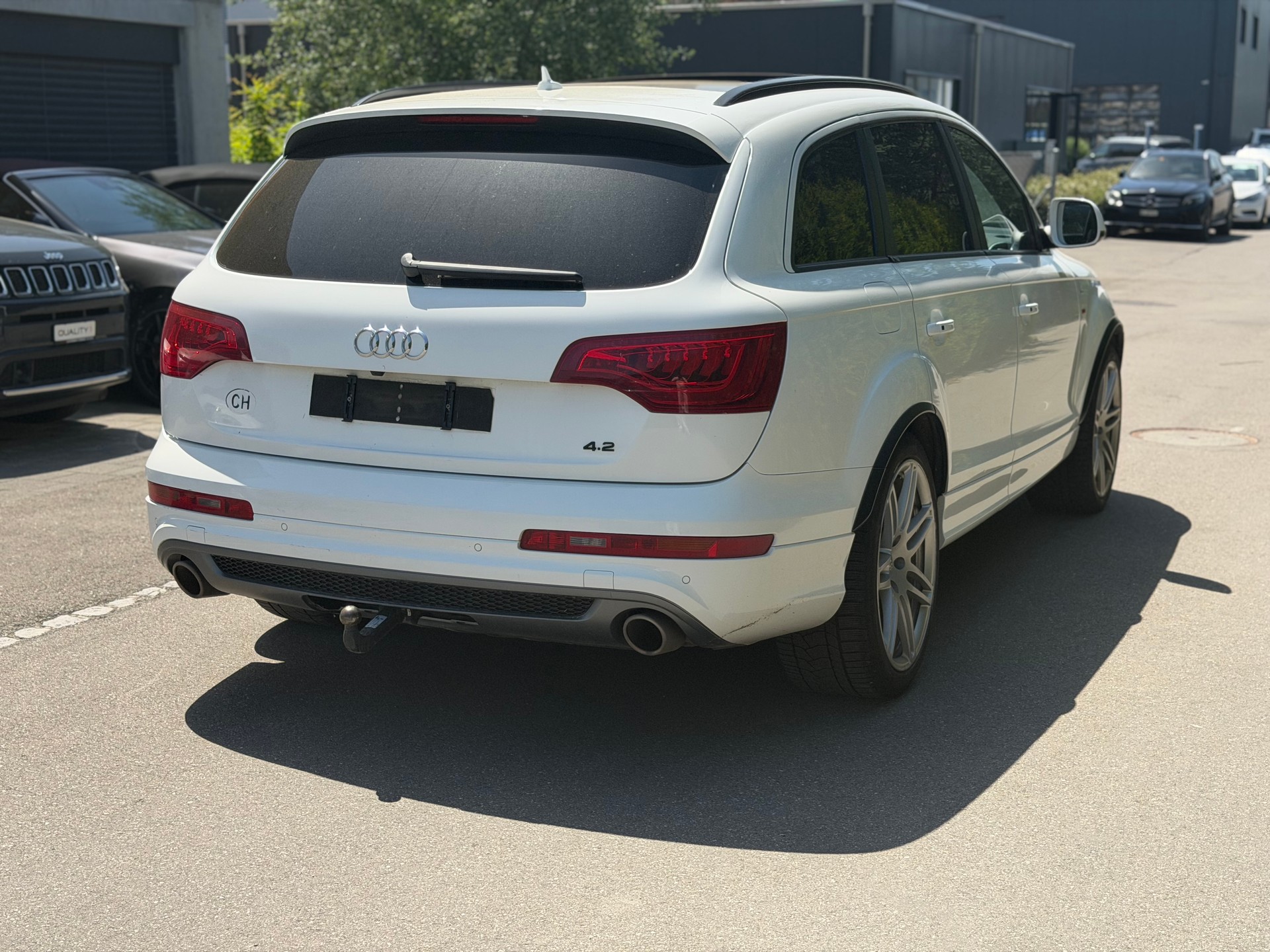 AUDI Q7 4.2 TDI quattro tiptronic-image-4