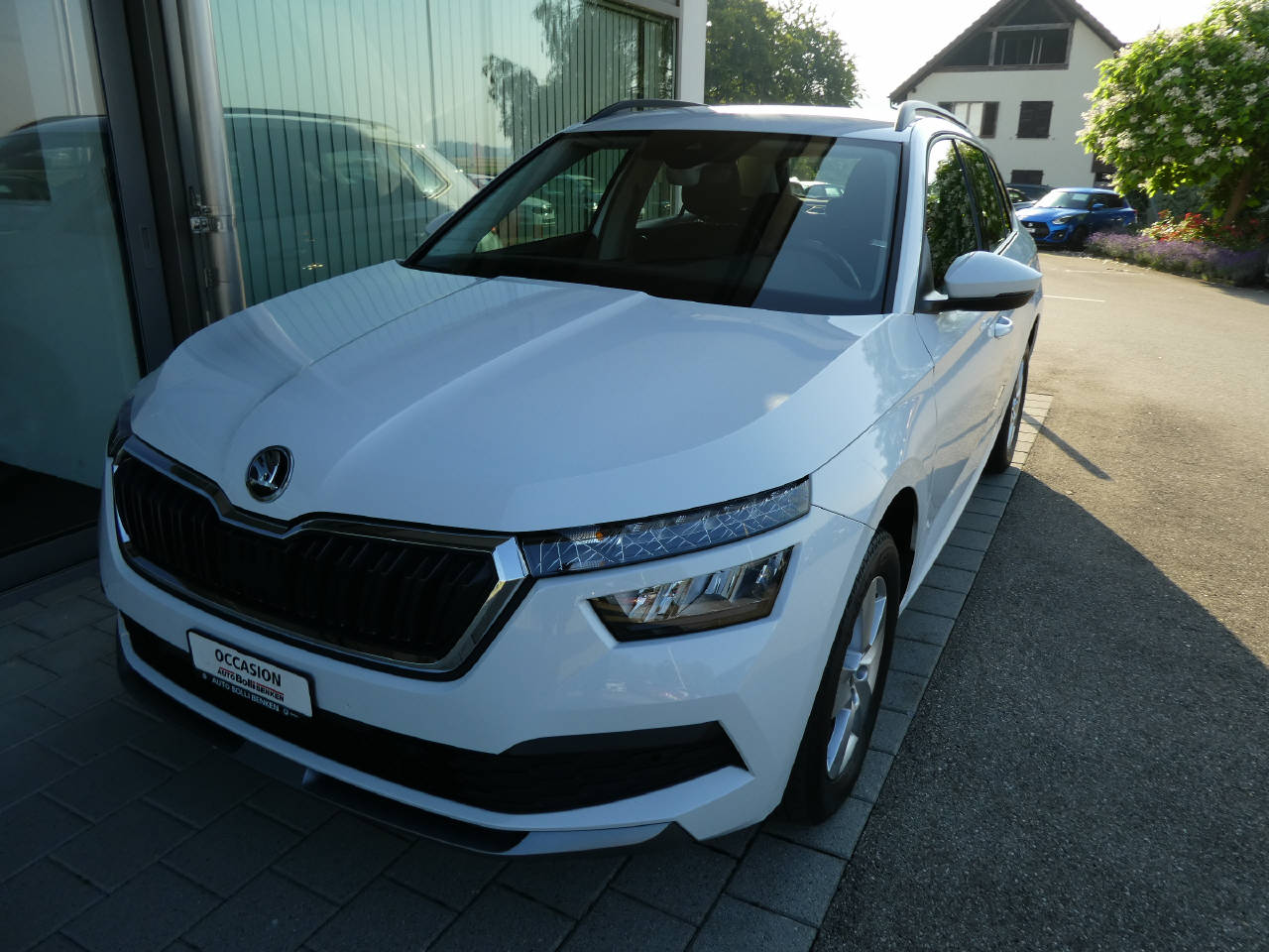 SKODA Kamiq 1.0 TSI Ambition DSG-showroom-element-1