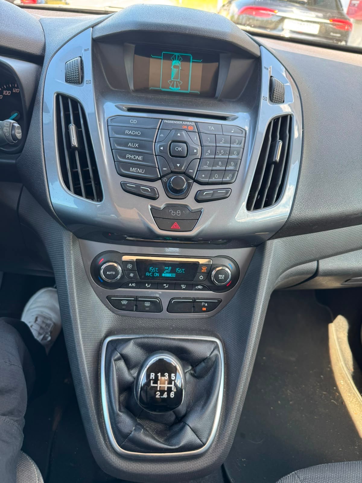 FORD Grand Tourneo Connect 1.6 TDCi Titanium-image-13