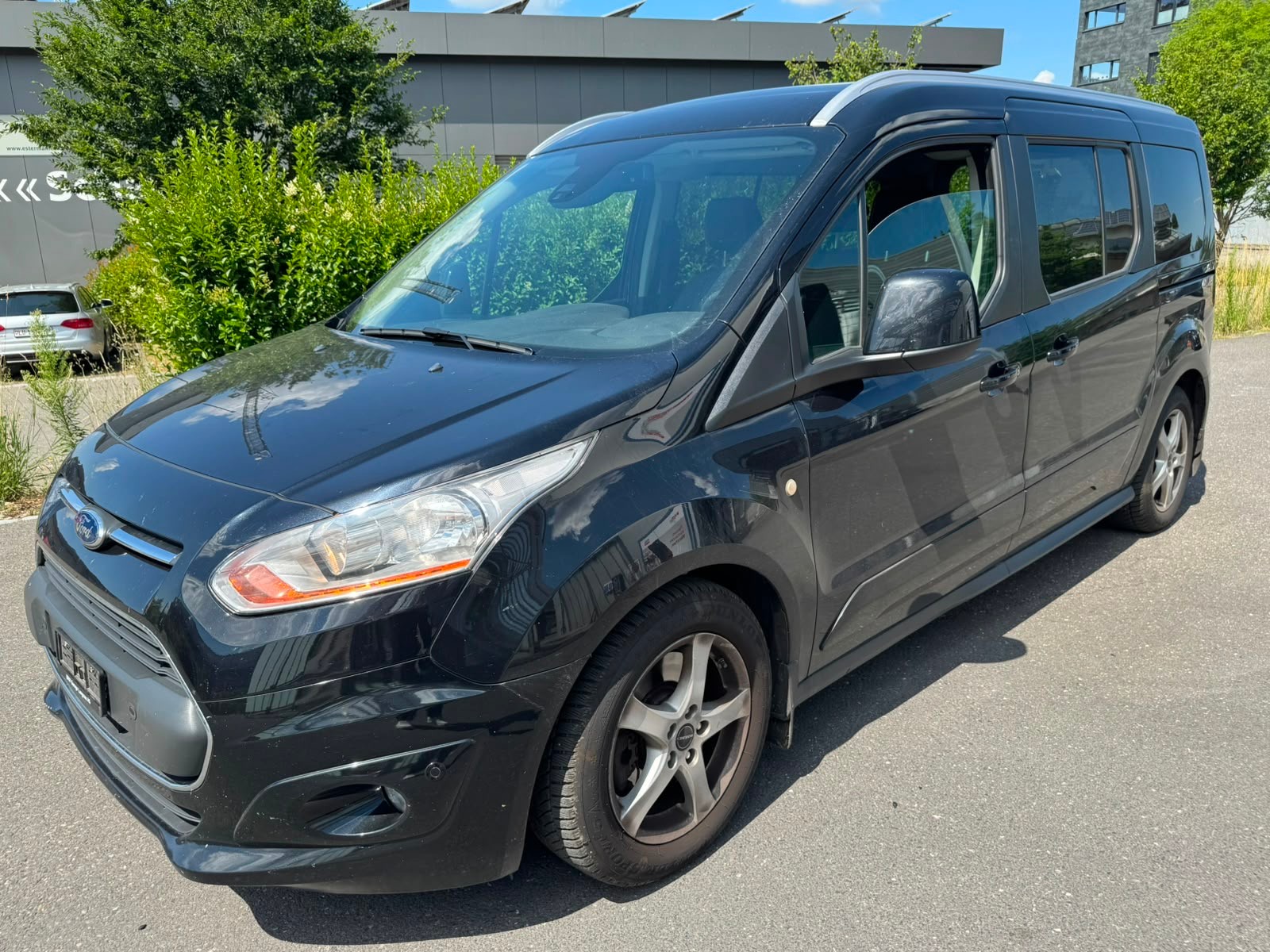 FORD Grand Tourneo Connect 1.6 TDCi Titanium-showroom-element-2