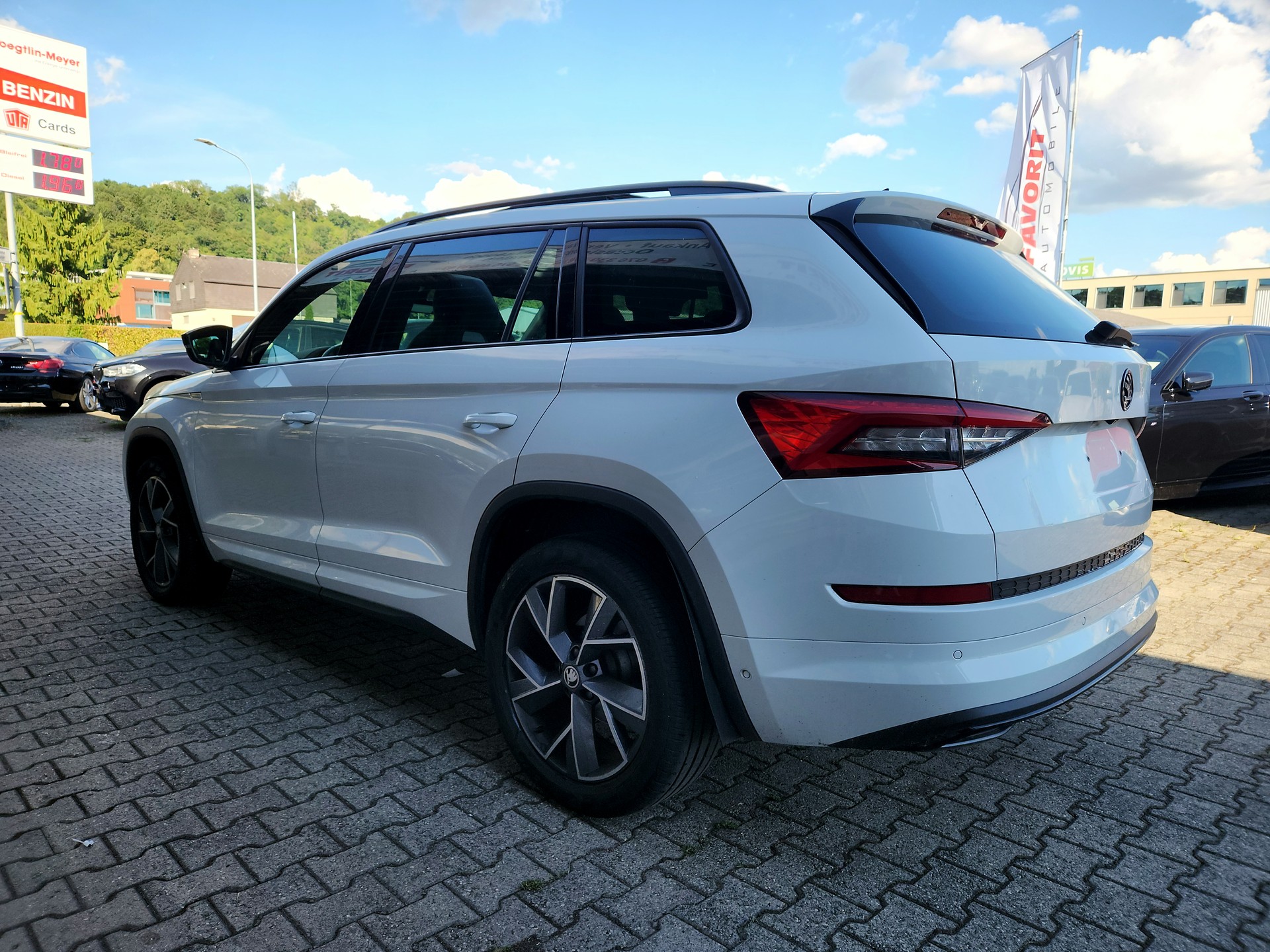 SKODA Kodiaq 2.0 TSI Sport Line DSG 4x4 (CH)-image-1