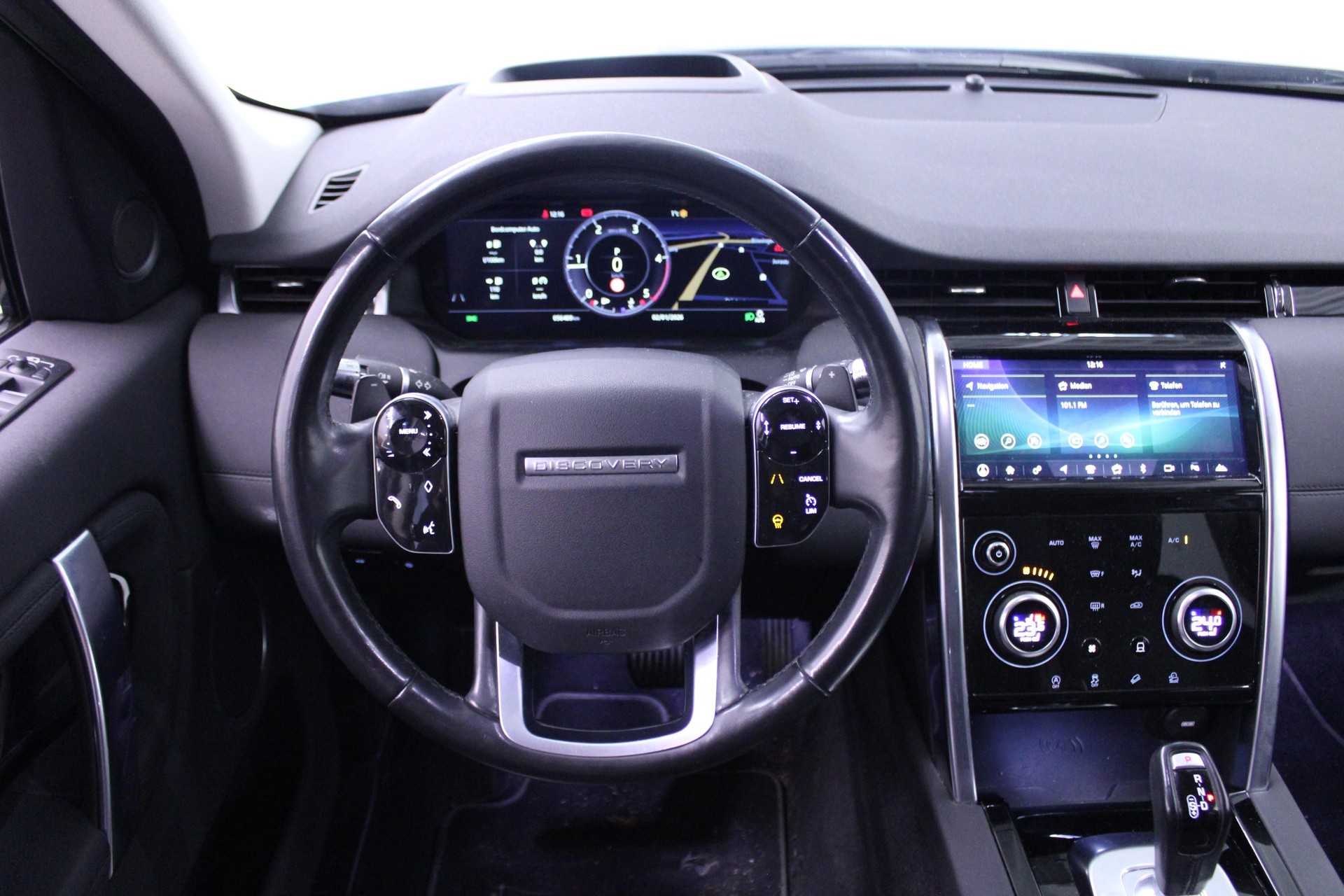 LAND ROVER Discovery Sport 2.0 TD4 | 7-PLÄTZER | Anhängerkupplung | Head-Up Display-image-26