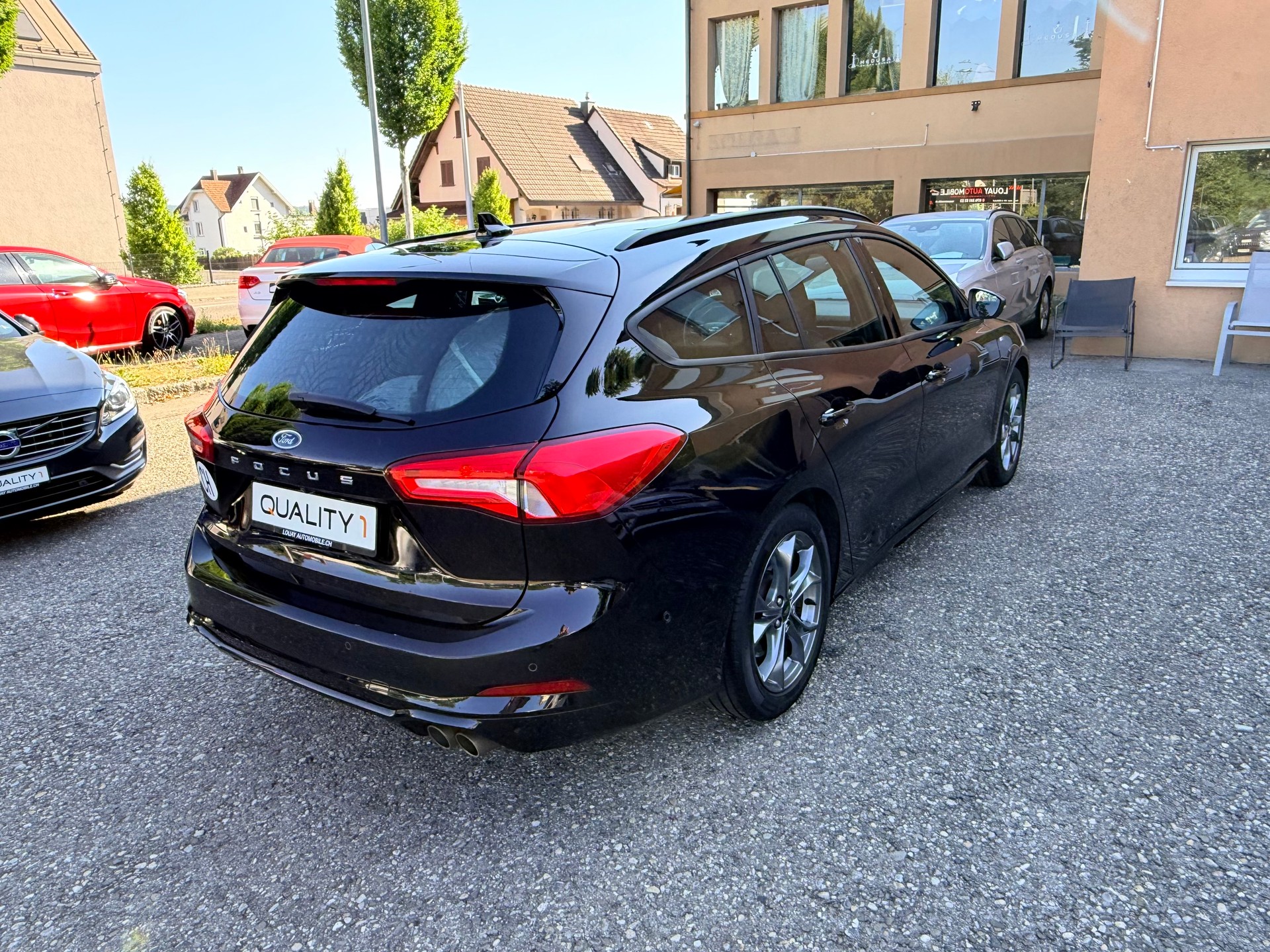 FORD Focus 1.0 SCTi Titanium ST-Line-image-15