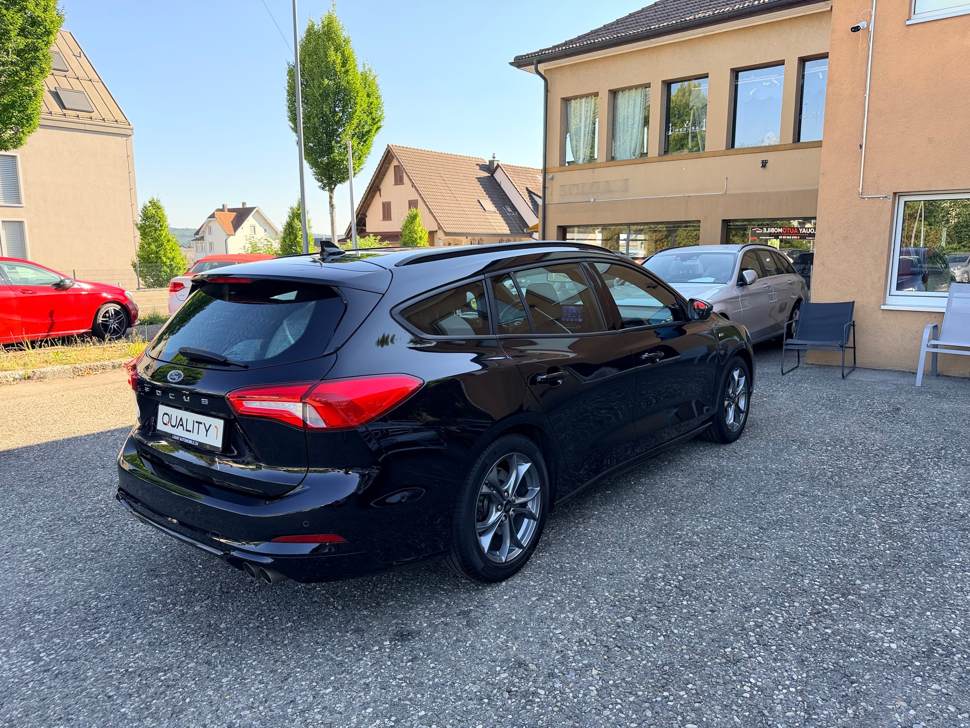FORD Focus 1.0 SCTi Titanium ST-Line-image-9