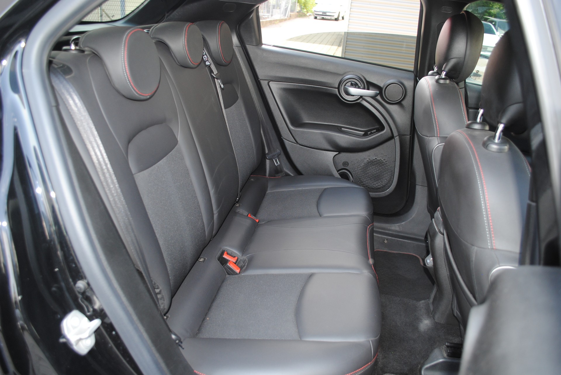 FIAT 500X 1.3 GSE Sport-image-16