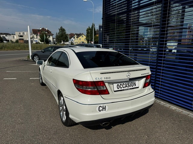 MERCEDES-BENZ CLC 180 Kompressor Sport Star+ Automatic-image-2