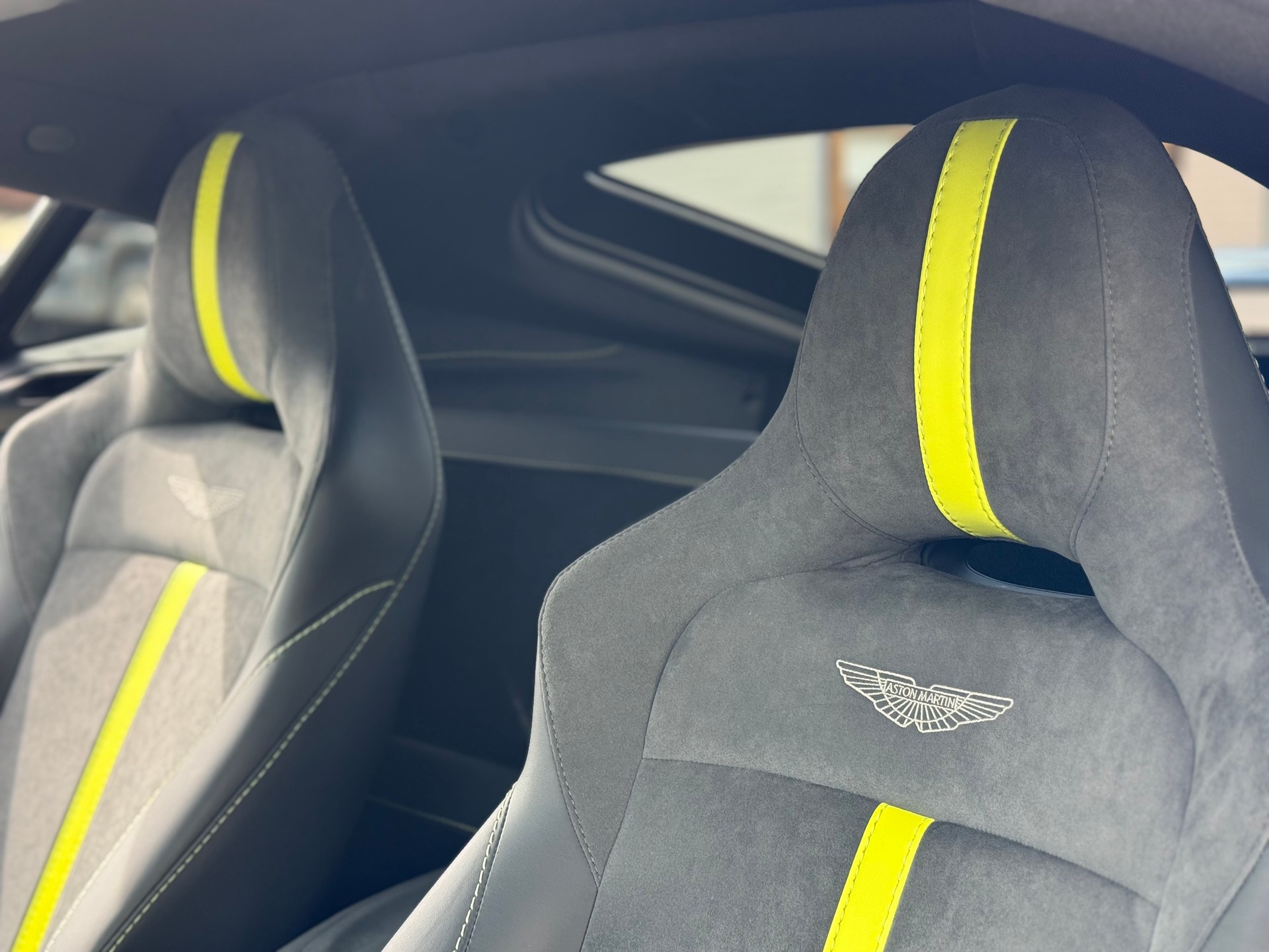 ASTON MARTIN F1-image-10