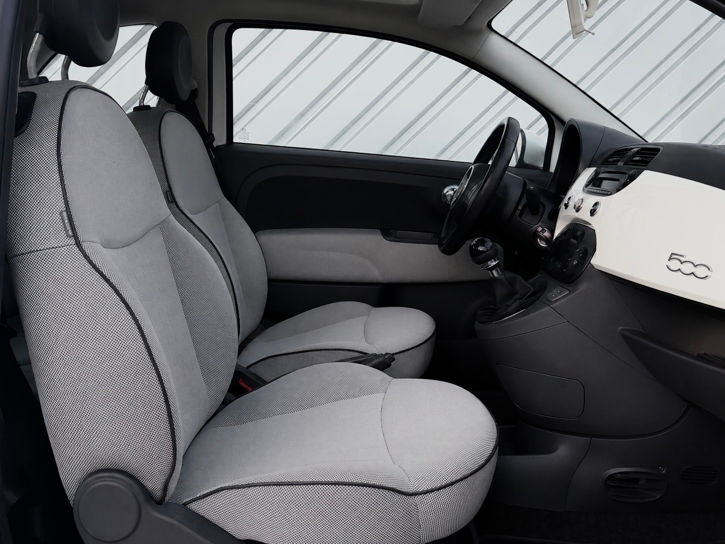 FIAT 500 1.4 16V Lounge-image-5