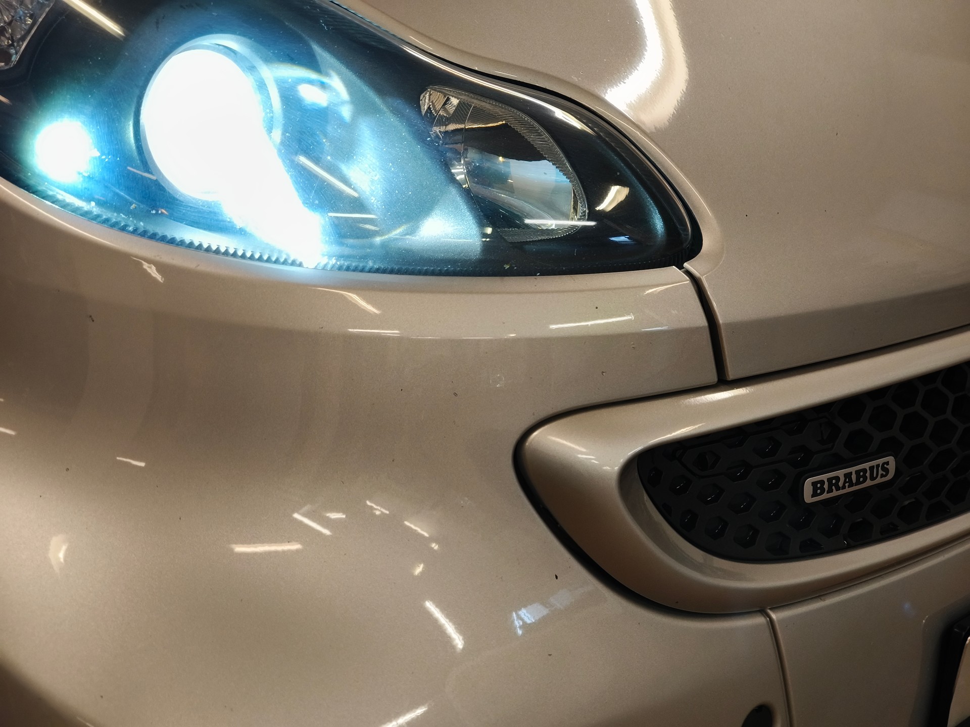 SMART fortwo Brabus Xclusive softouch-image-8