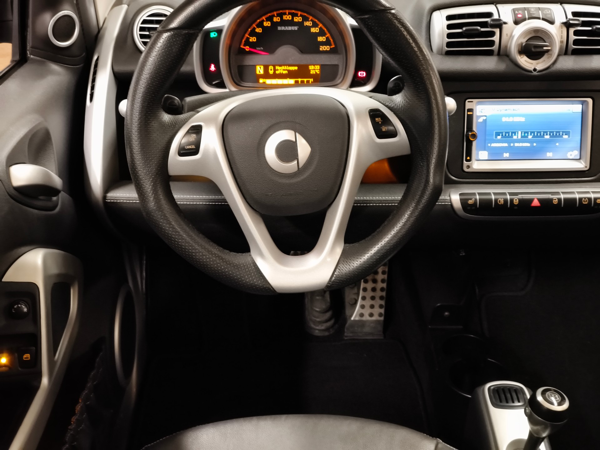 SMART fortwo Brabus Xclusive softouch-image-22