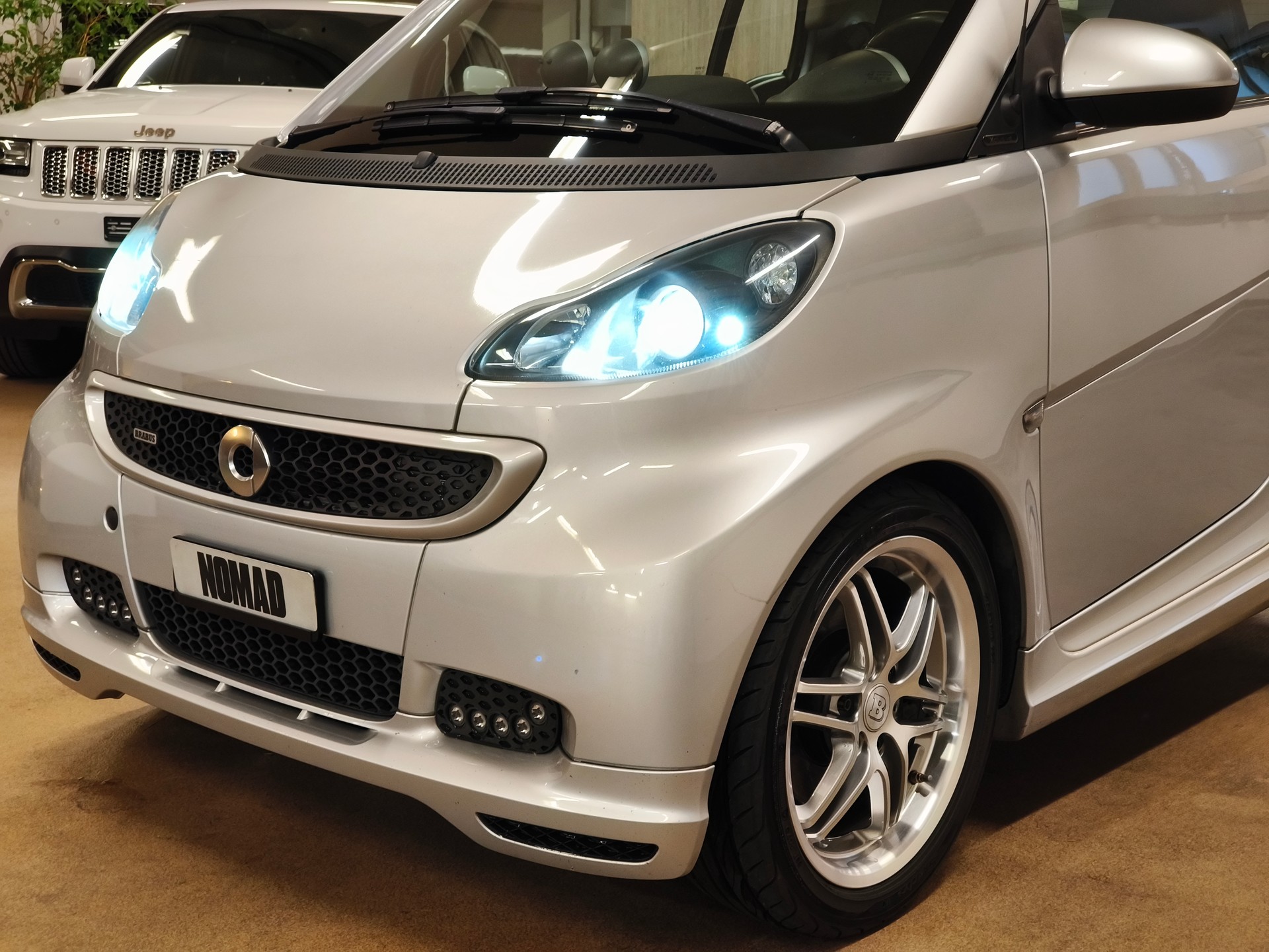 SMART fortwo Brabus Xclusive softouch-showroom-element-1