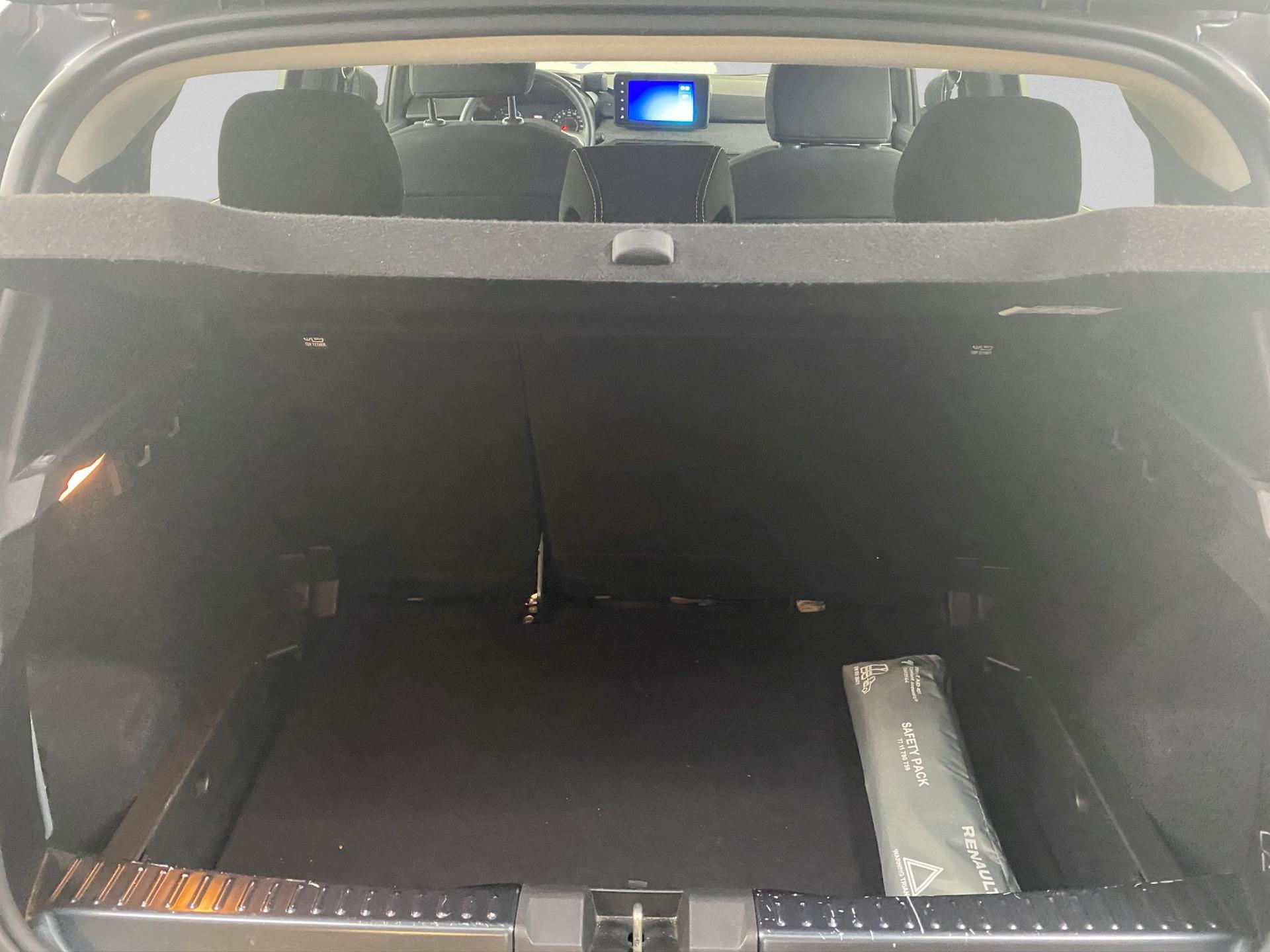 DACIA Sandero Stepway TCe 90 Comfort CVT-image-23